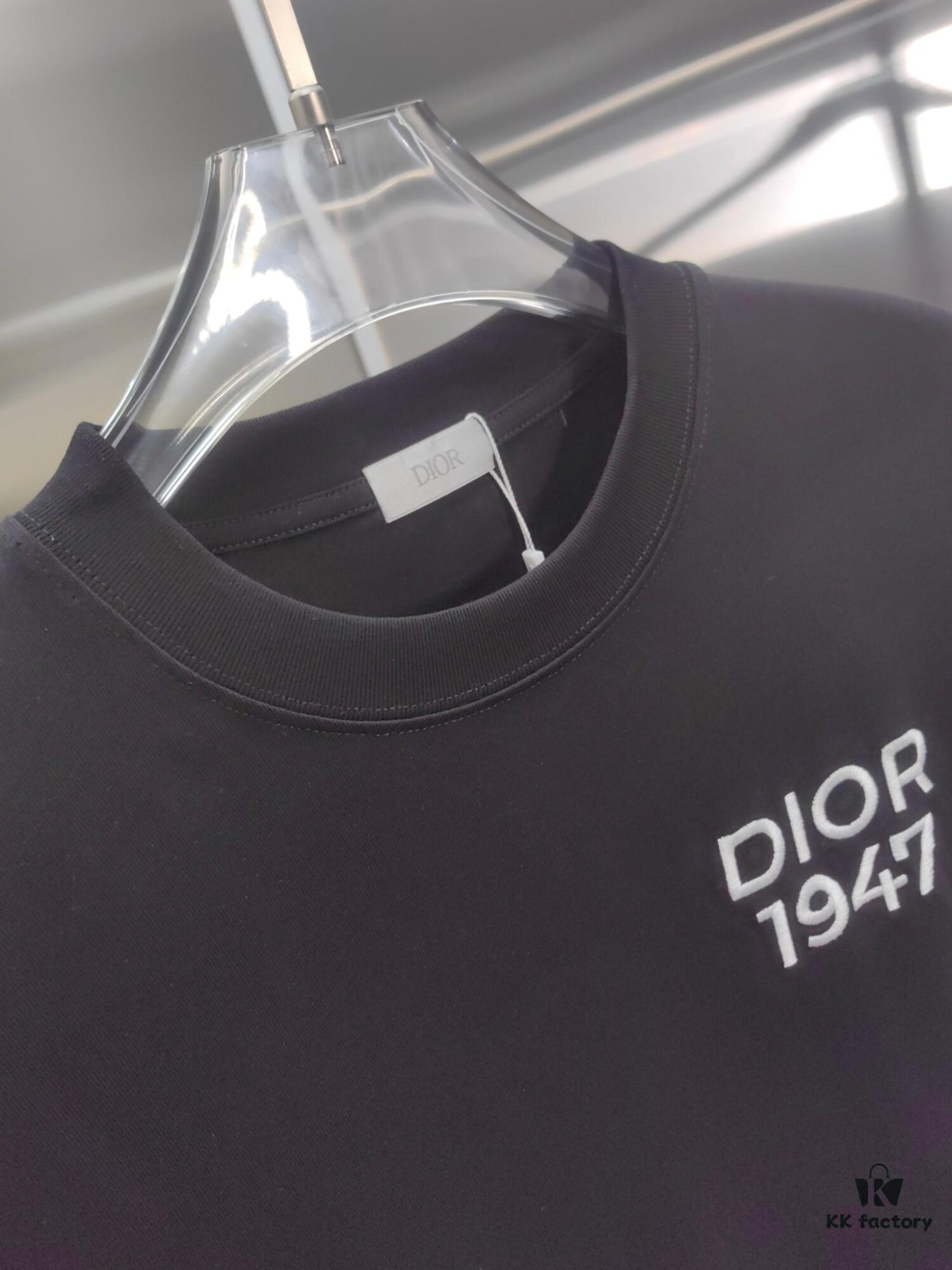 Dior D'Or (Embroidered Premium Version, Different from Standard Stock) Short Sleeve T-Shirt