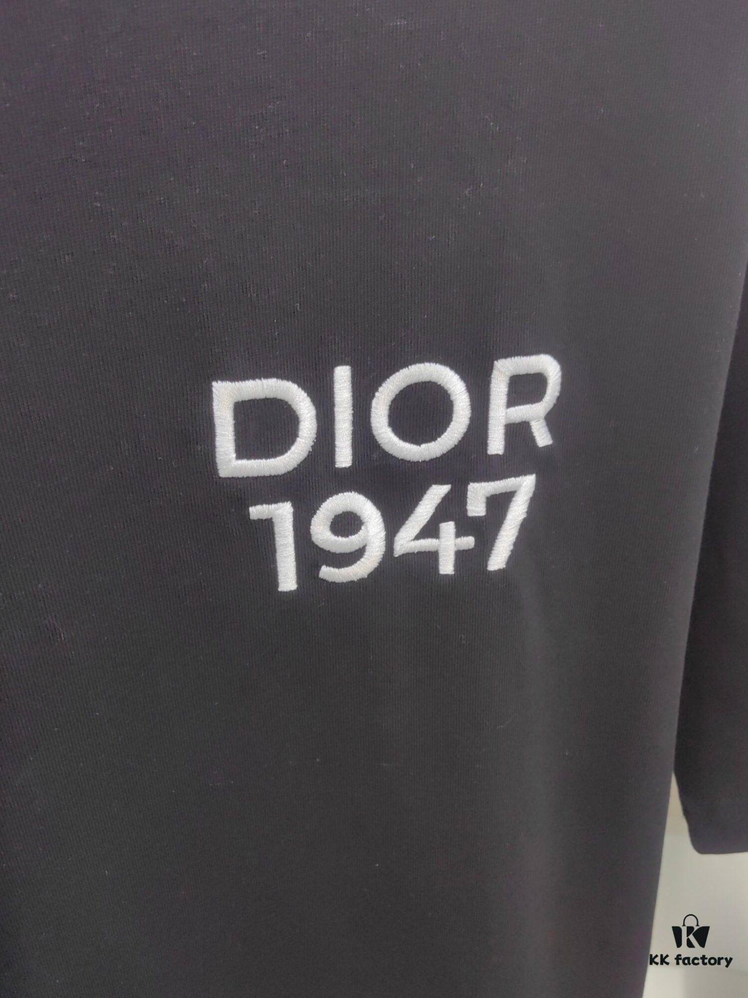 Dior D'Or (Embroidered Premium Version, Different from Standard Stock) Short Sleeve T-Shirt