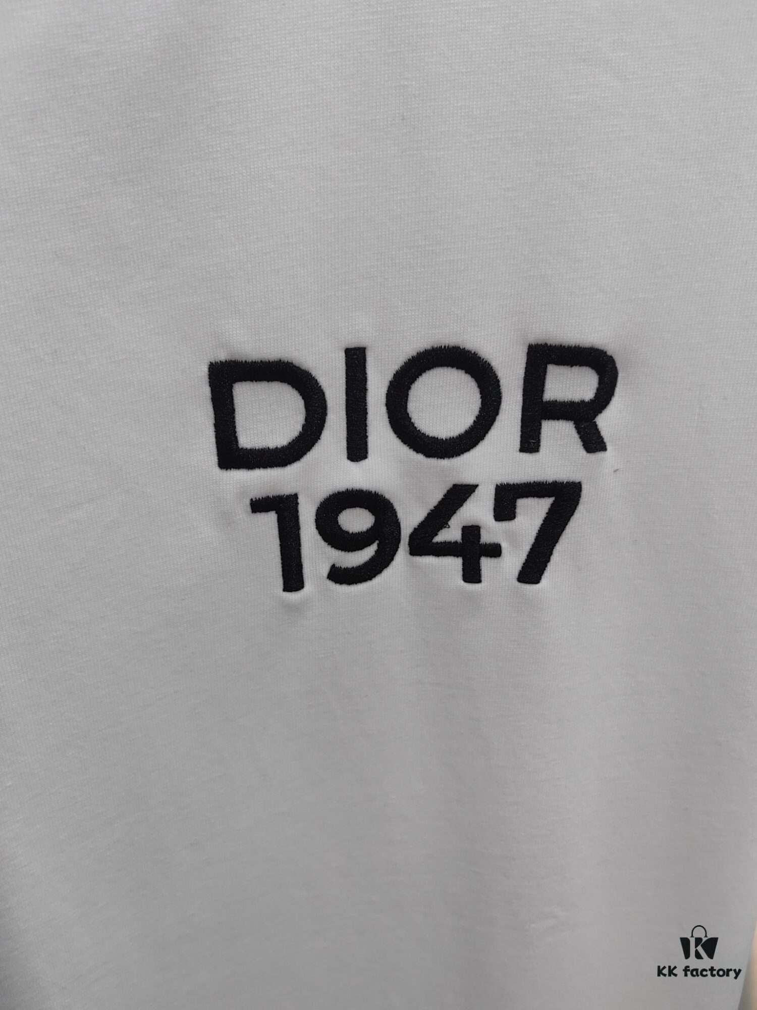 Dior D'Or (Top-tier Embroidered Version, Different from Standard Stock) Short Sleeve T-Shirt