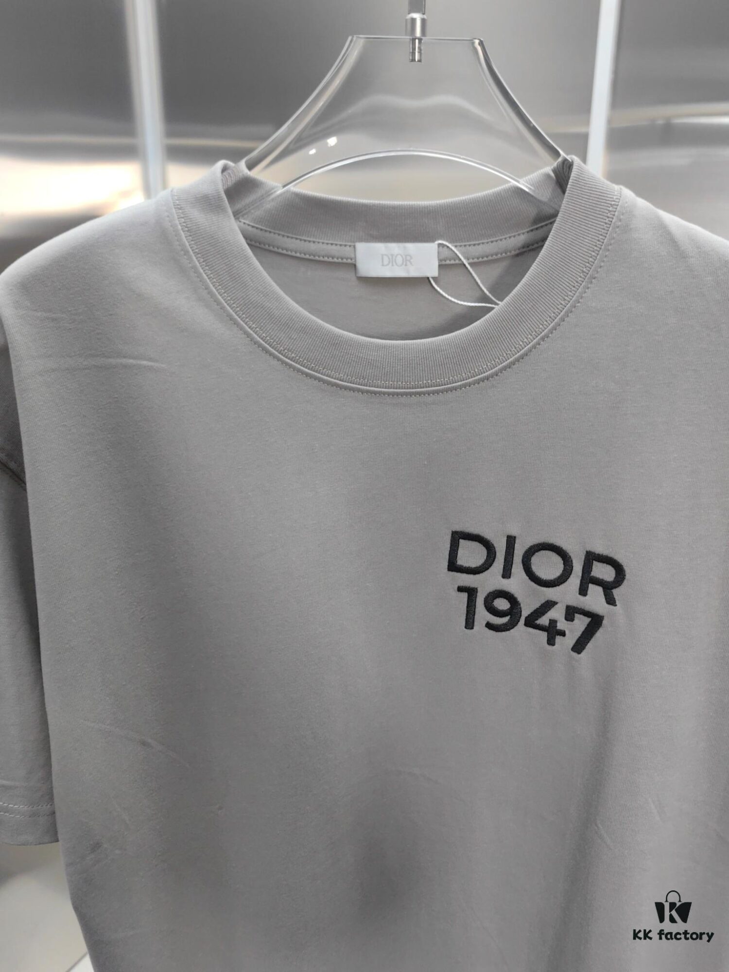 Dior D'Or (Embroidered Top-tier Version, Different from Standard Stock) Short Sleeve T-Shirt