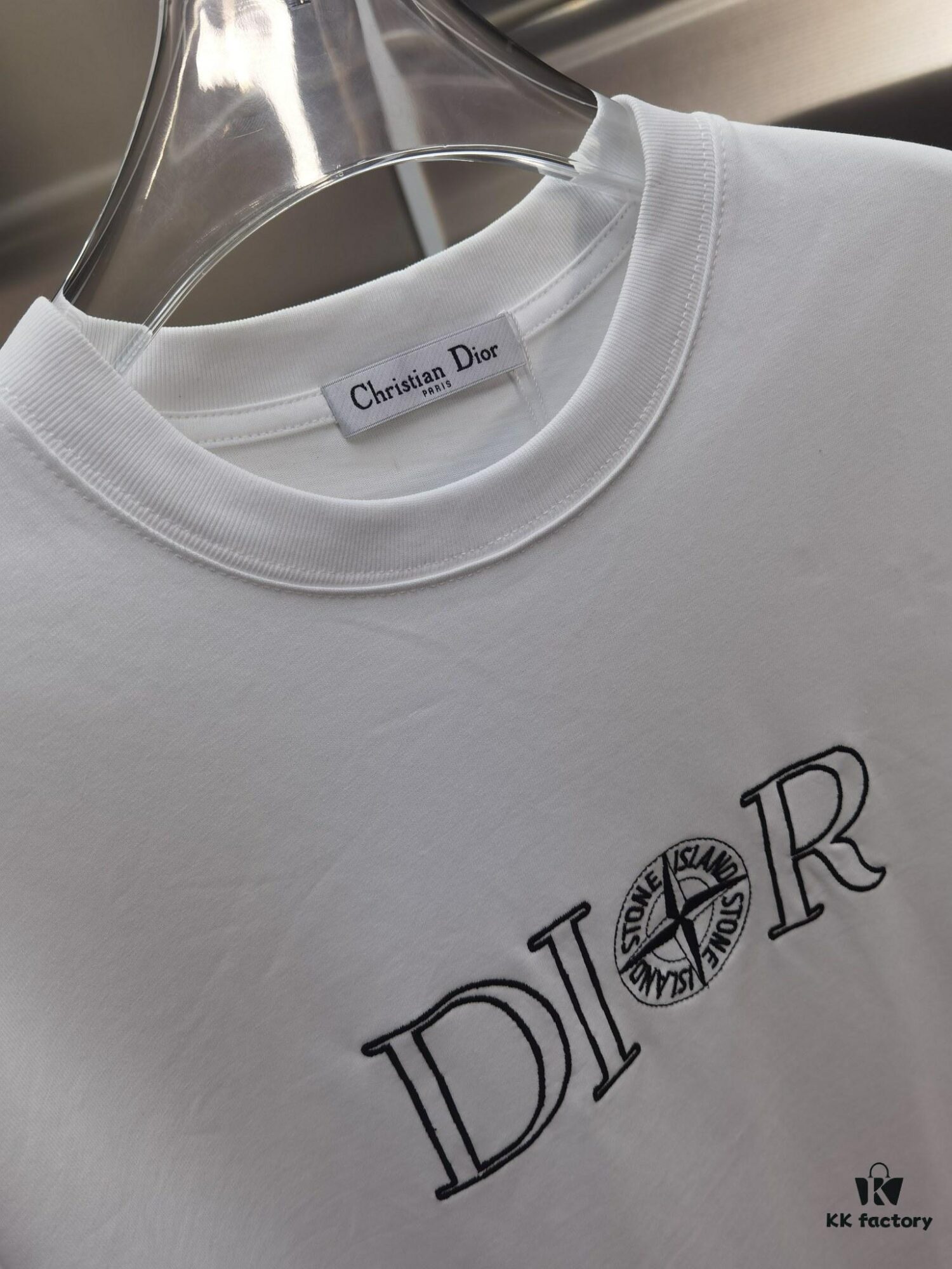 Dior D'Or (Top-tier Embroidered Version, Different from Standard Stock) Short Sleeve T-Shirt