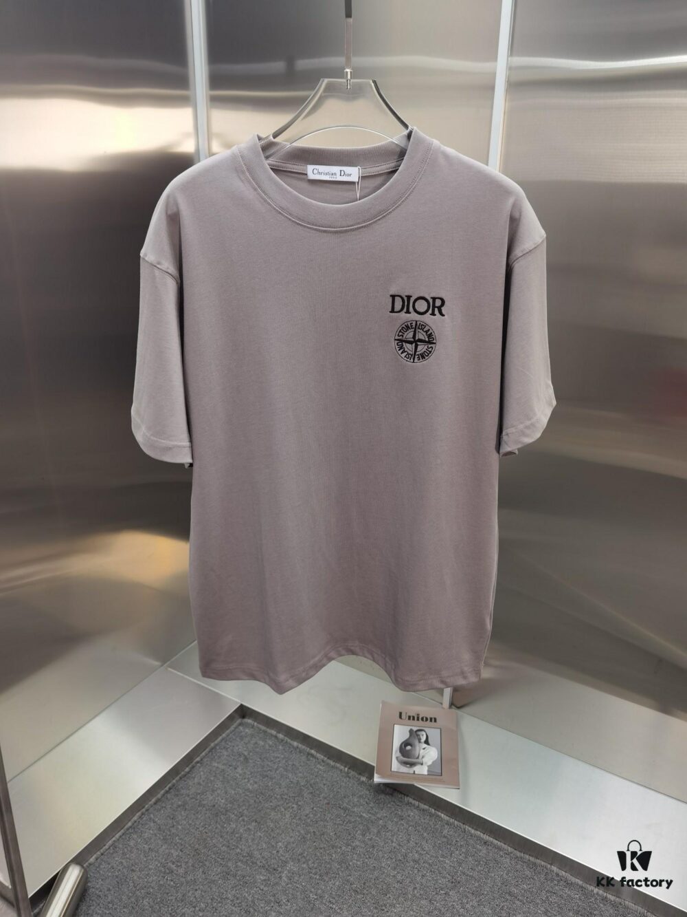 Dior D'Or (Embroidered Premium Version, Distinct from Standard Stock) Short Sleeve T-Shirt 300g Double Yarn 100% Cotton Unisex Design in Black, White, Grey, and Angora Red