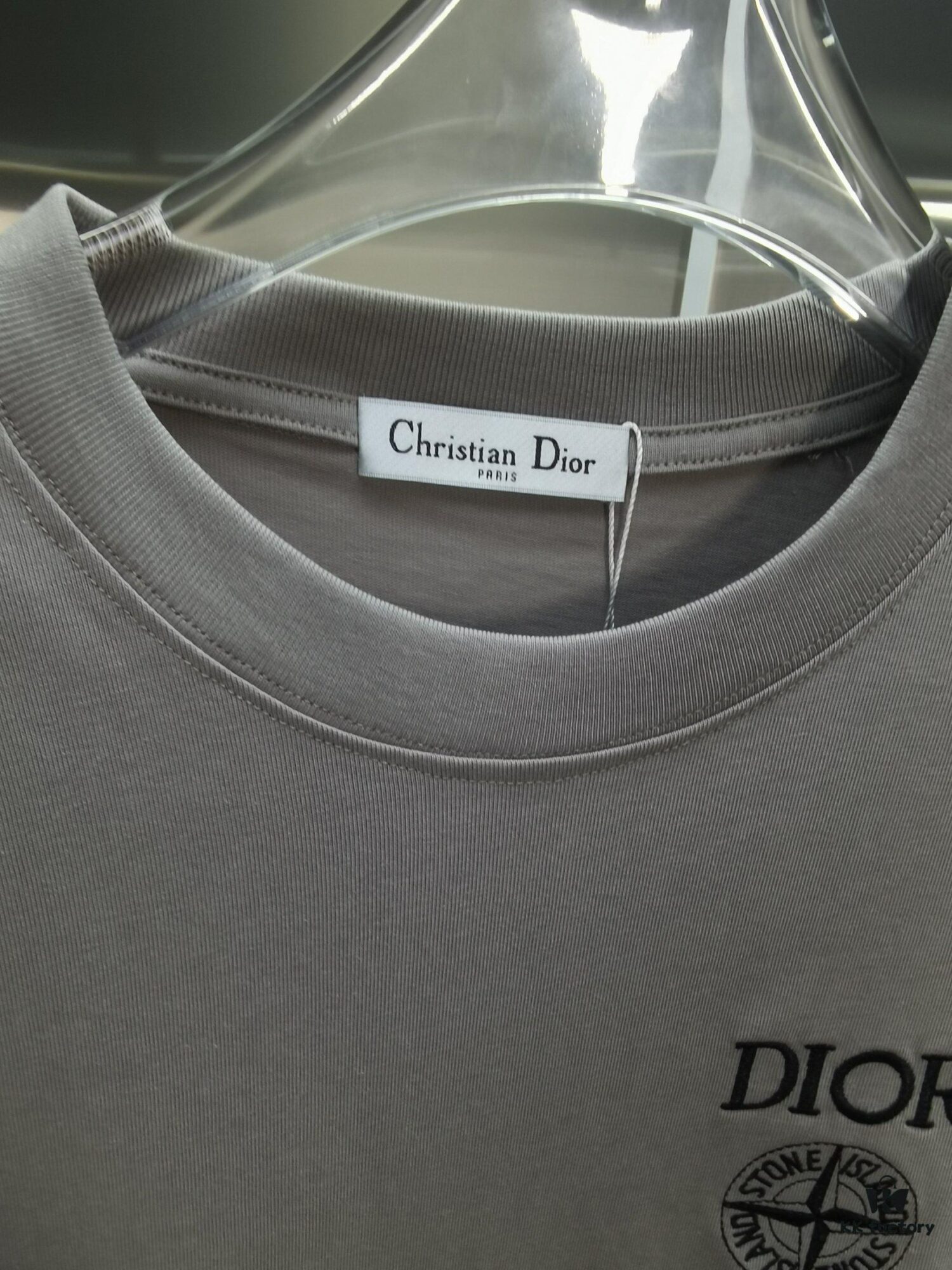 Dior D'Or (Embroidered Premium Version, Distinct from Standard Stock) Short Sleeve T-Shirt 300g Double Yarn 100% Cotton Unisex Design in Black, White, Grey, and Angora Red