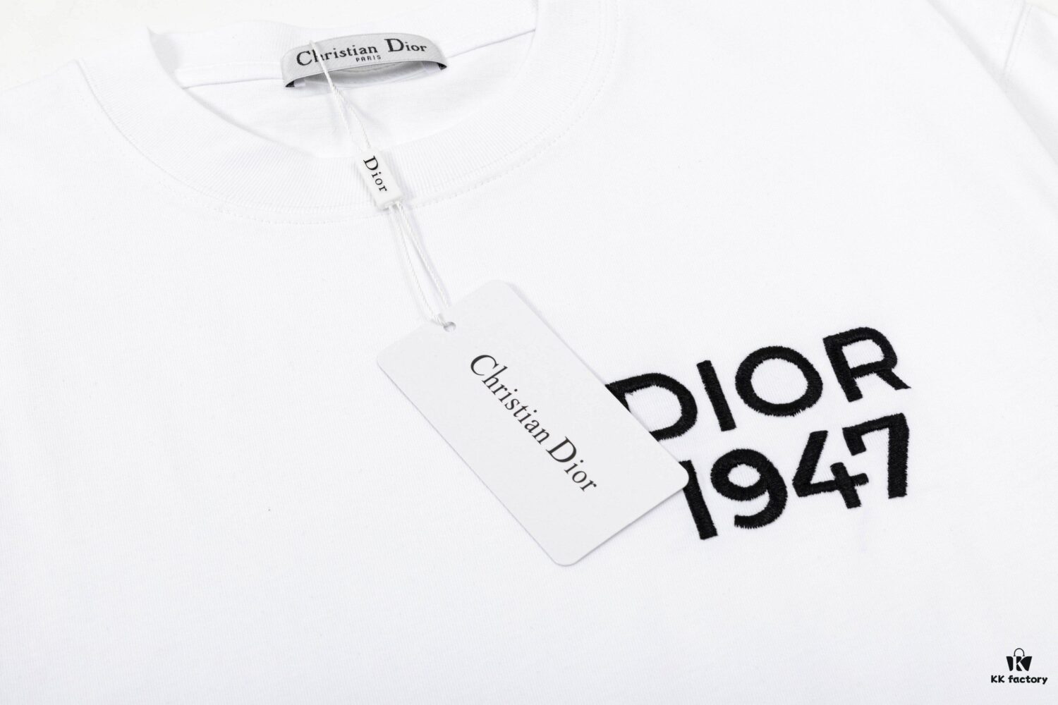 Aodi D*OR (Embroidered Top Version, Different from Regular Stock) Short Sleeve T-Shirt