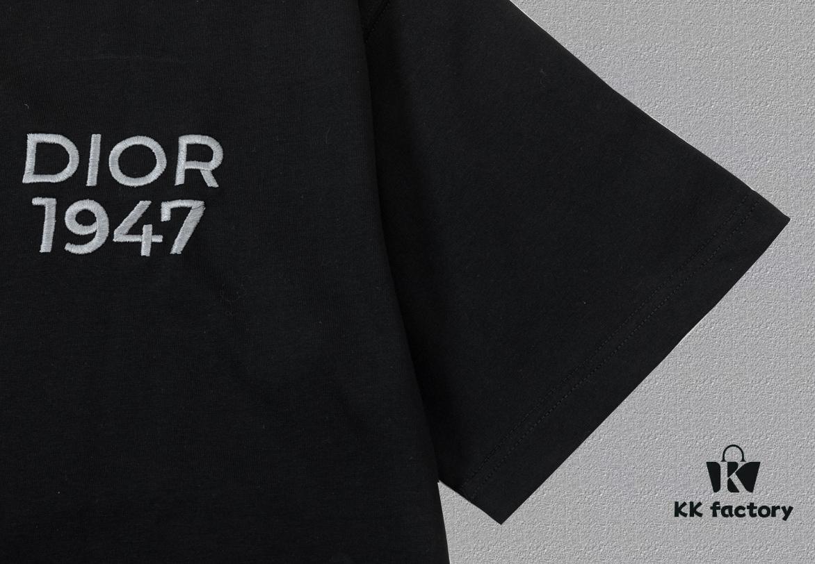 Aodi D*OR (Embroidered Premium Version, Different from Standard Stock) Short Sleeve T-Shirt