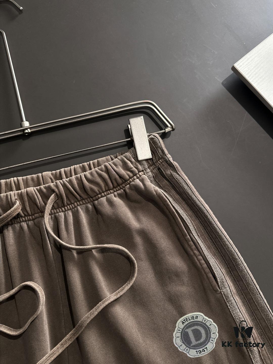 Dior 2025 Spring/Summer New Arrival High-End Elastic Waist Casual Solid Loose Shorts