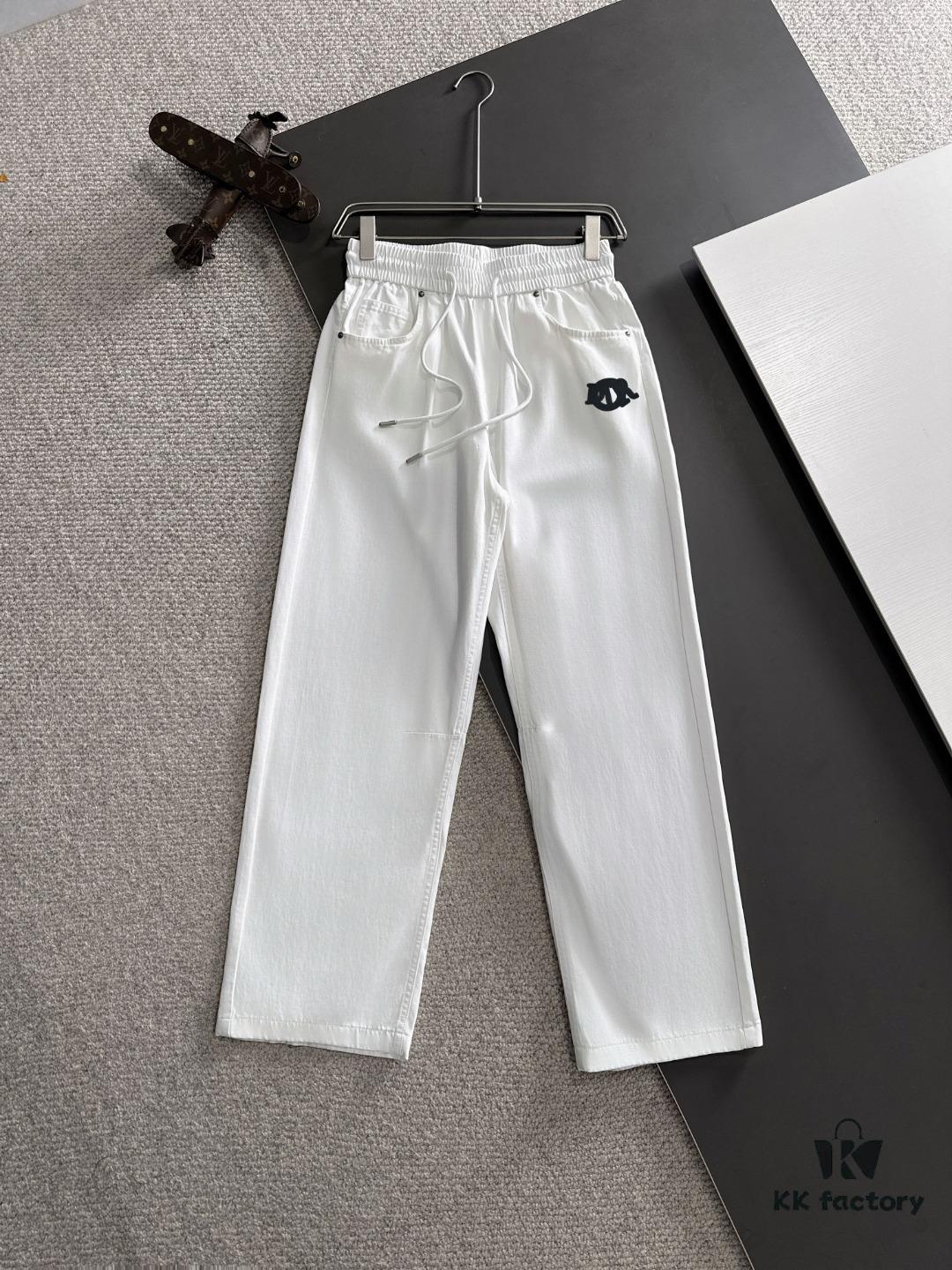 Dior 2025 Spring/Summer New Elastic Waist Casual Pants, Lightweight Custom Counter Fabric, Breathable and Comfortable, Exquisite Details, Brand Design Concept, High Quality, Soft and Smooth Touch