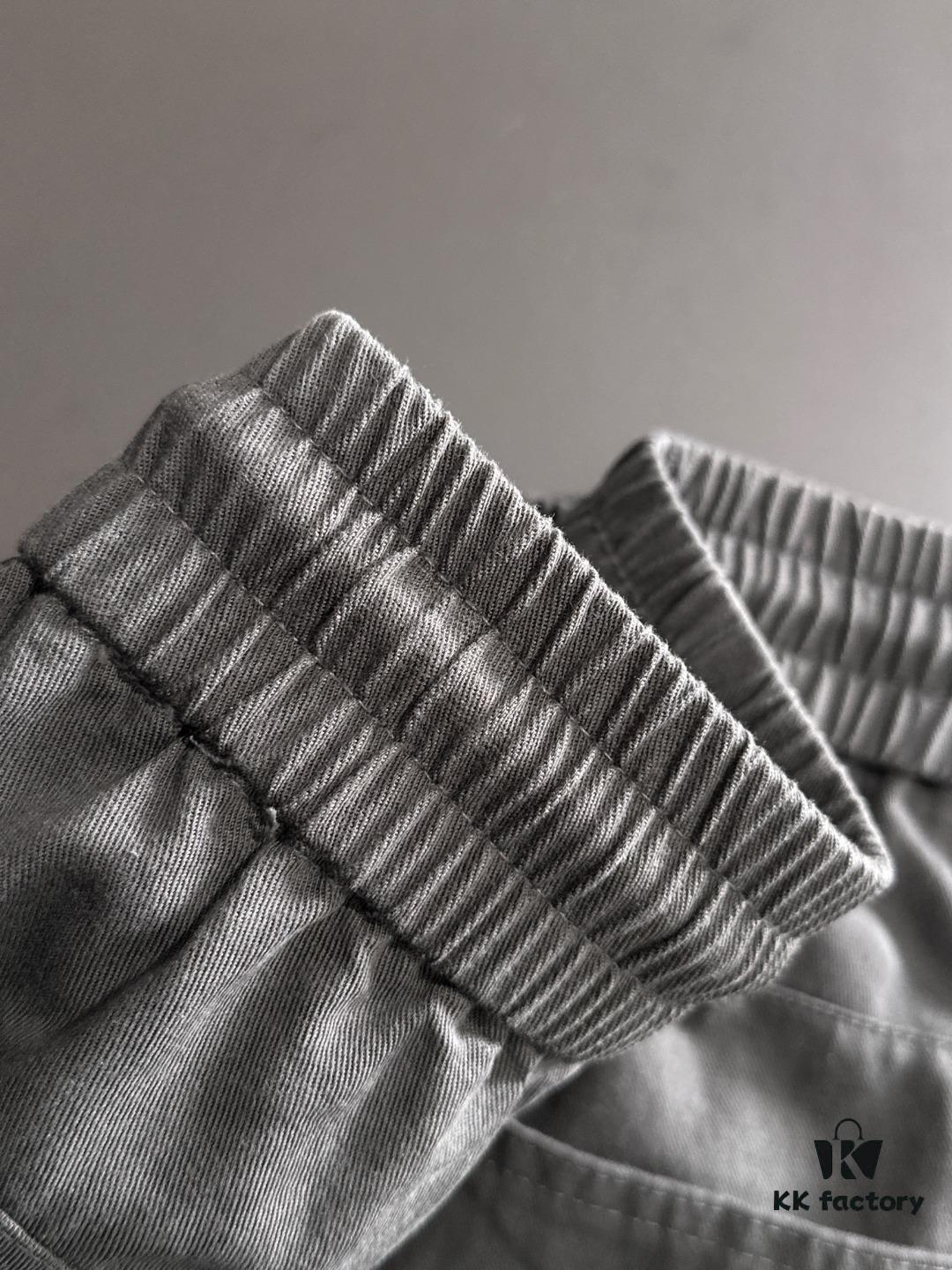 Dior 2025 Spring-Summer New Elastic Waist Casual Pants, Lightweight Custom Counter Fabric, Highly Breathable and Comfortable, Exquisite Details, Brand Design Concept, High Quality, Soft and Smooth Touch