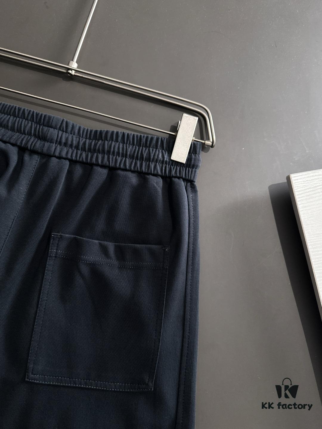 Dior 2025 Spring/Summer New Arrival Elastic Waist Casual Pants, Lightweight Custom Counter Fabric, Highly Breathable and Comfortable, Exquisitely Designed with Brand Elements Reflecting High Quality and Refined Craftsmanship, Soft and Smooth to the Touch, Featuring a Leisure Cut with an Excellent Fit