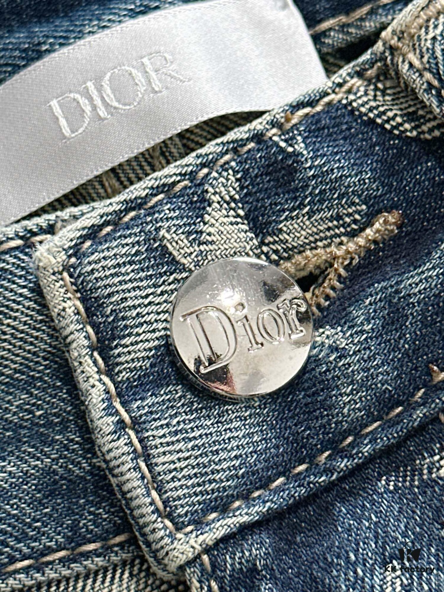 Dior 2025 All-Season Relaxed Straight-Leg Jeans, The Epitome of Trend – Fashion Influencers' Favorite