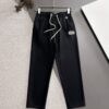 DIOR 2025 Spring/Summer New Arrival Elastic Waist Casual Pants, Lightweight Custom Counter Fabric, Highly Breathable and Comfortable, Exquisitely Designed with Brand Elements for Premium Quality, Soft and Smooth Touch, Stylish Relaxed Cut with Excellent Fit