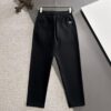 DIOR 2025 Spring/Summer New Arrival Elastic Waist Casual Pants, Lightweight Custom Counter Fabric, Highly Breathable and Comfortable, Exquisitely Designed with Brand Elements for Premium Quality, Soft and Smooth Touch, Stylish Relaxed Cut with Excellent Fit