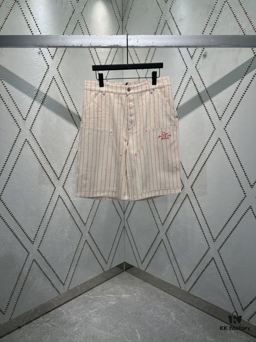 Dior 25SS New Arrival Shorts Combining Modern Style with Classic Elegance