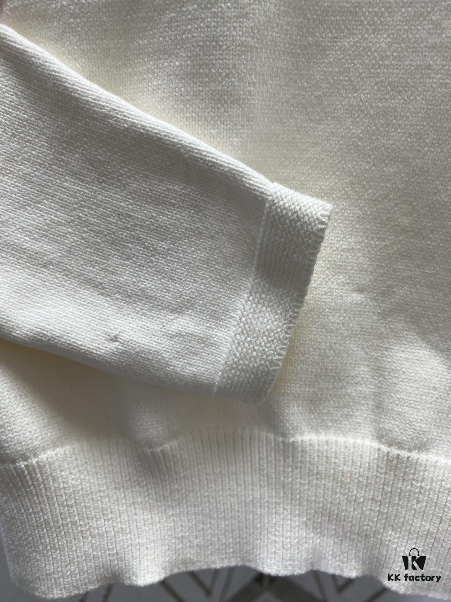 Dior 25SS New Arrivals Knitwear Featuring the Dior For My Real Friends Logo from the DIOR AND HYLTON NEL Collaboration Collection