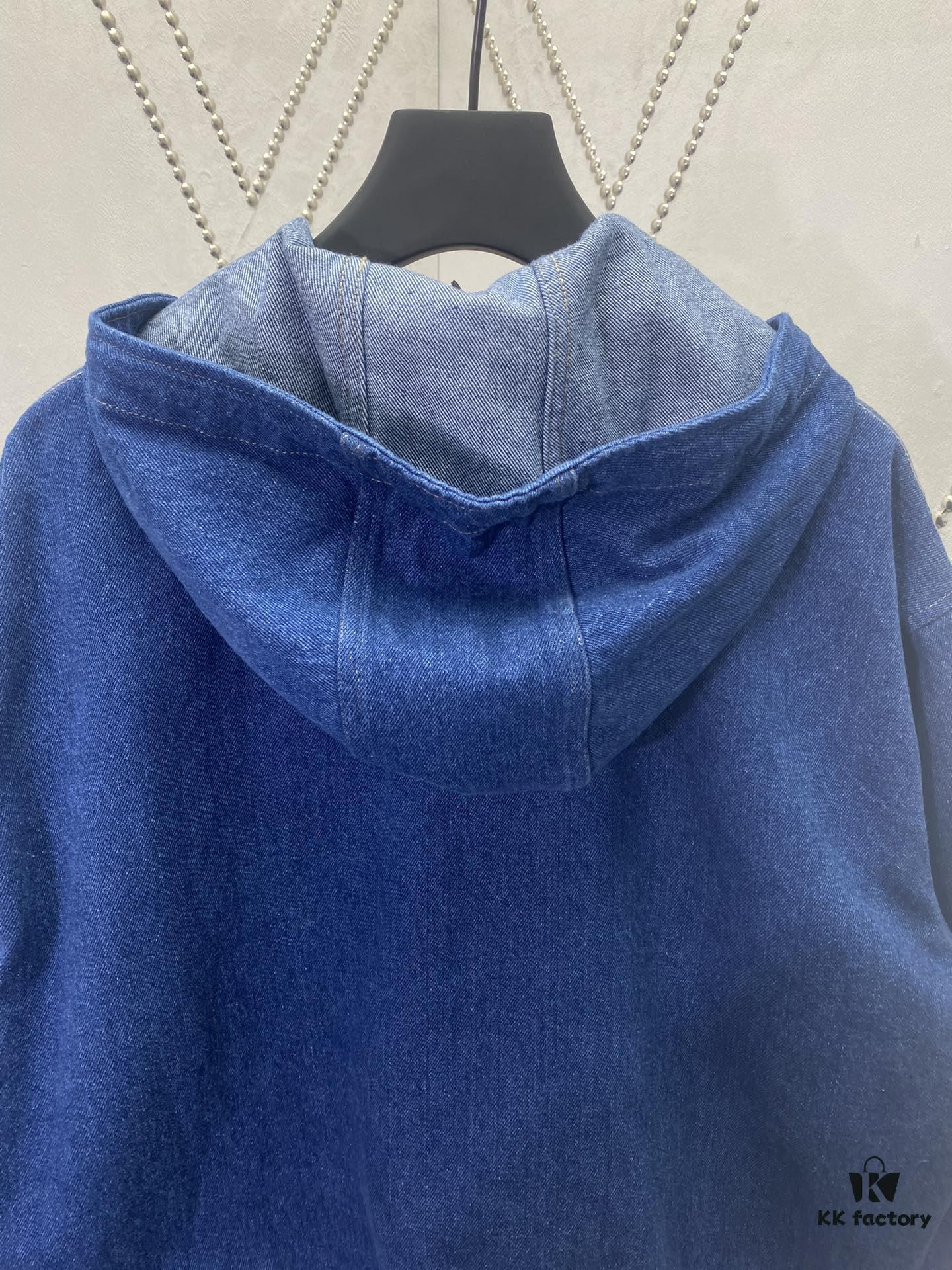 Dior 24SS New Arrival Hooded Jacket with Christian Dior Tag Embroidery, Fashionably Reinterpreting the Iconic Dior Logo