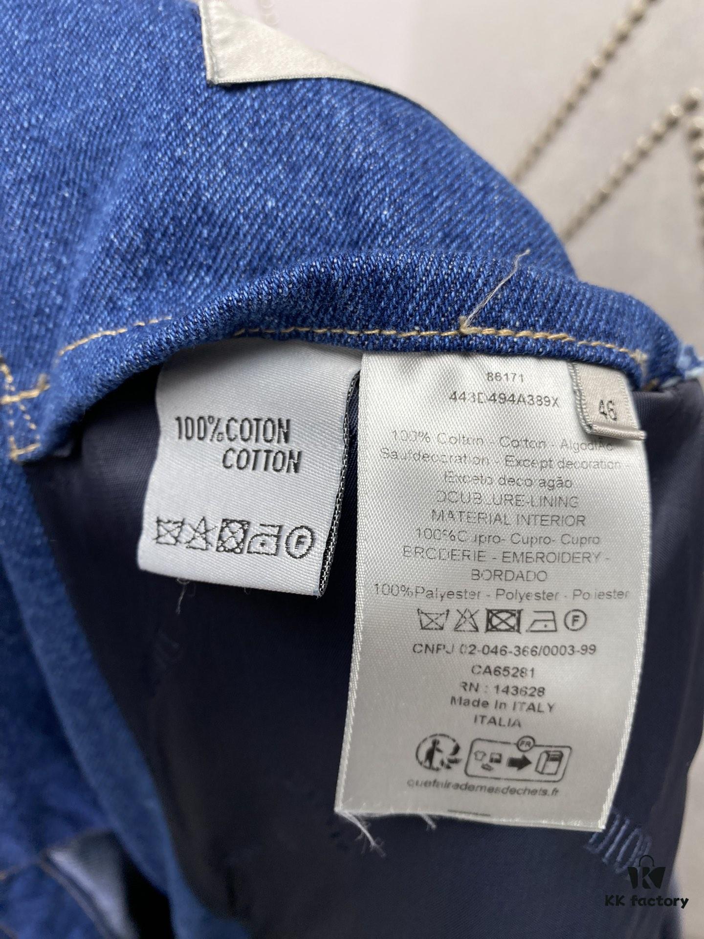 Dior 24SS New Arrival Hooded Jacket with Christian Dior Tag Embroidery, Fashionably Reinterpreting the Iconic Dior Logo