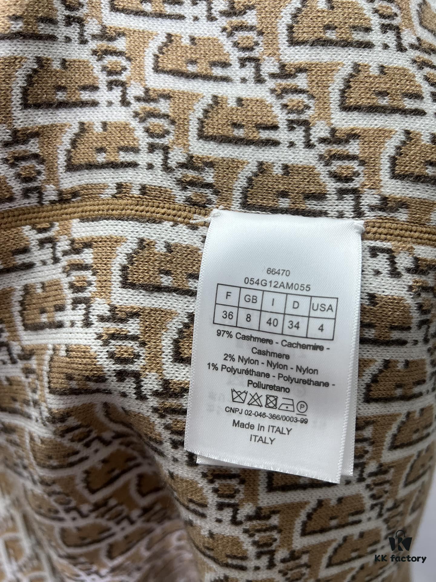 Dior 25SS Classic Best-Selling Reversible Cashmere Hooded Cardigan with Vintage Flower Pattern, High-End Version, Unisex