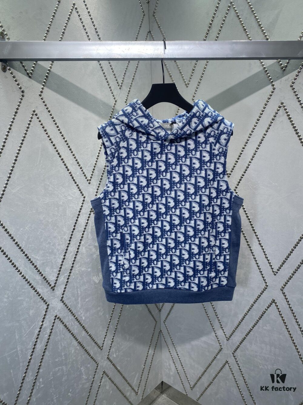 Dior 24SS New Arrival Sleeveless Hooded Sweatshirt from the 2024 Beachwear Capsule Collection, Featuring the Iconic Oblique Print