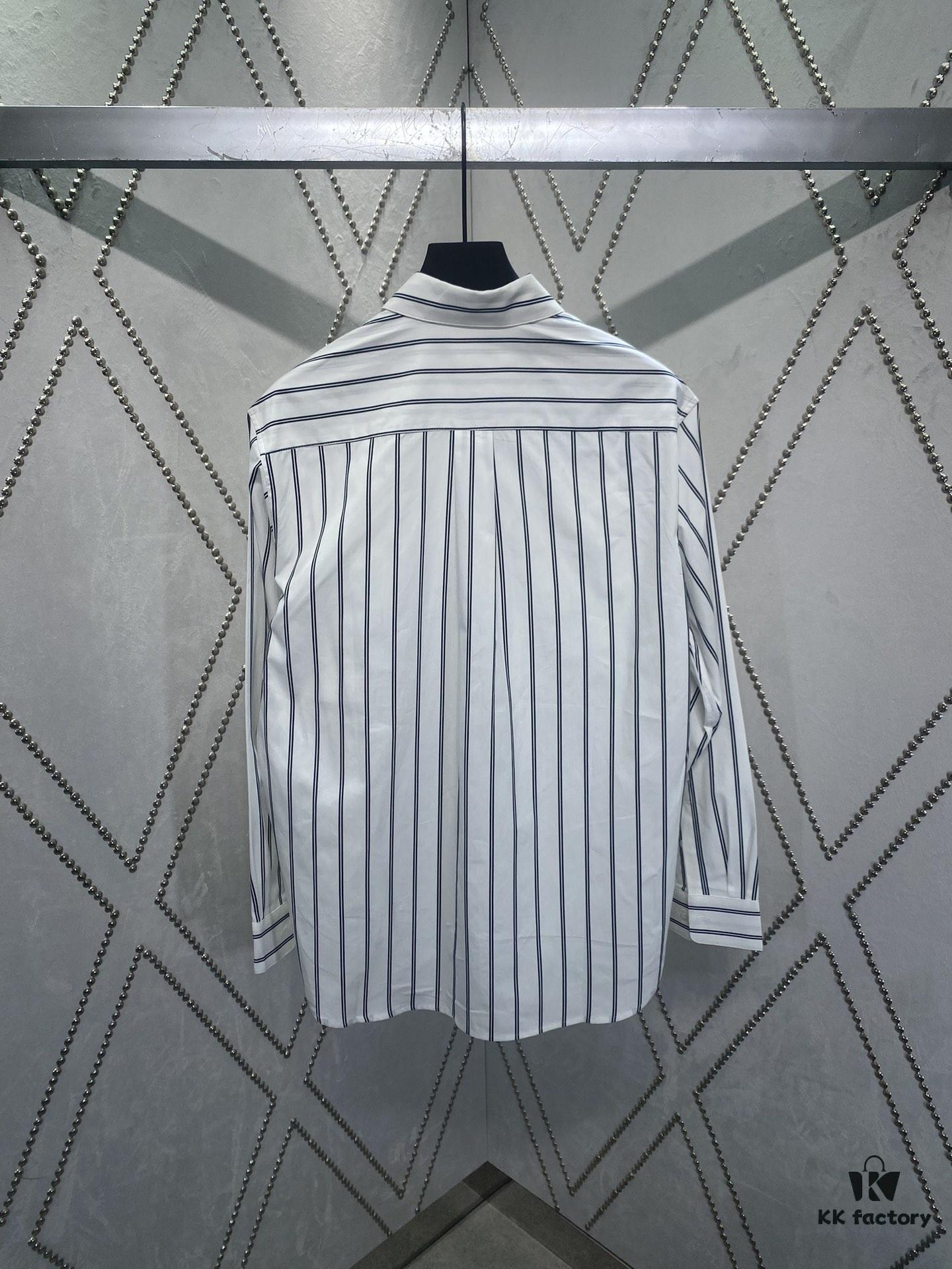 Dior 24SS New Arrival Shirt Featured in Dior's Winter 2024 Men's Collection Show, Fashionably Tailored to Highlight Workwear Aesthetics, Crafted from Blue Striped Cotton Fabric with a Christian Dior Couture Embroidered Chest Pocket, Oversized Fit for a Casual Style