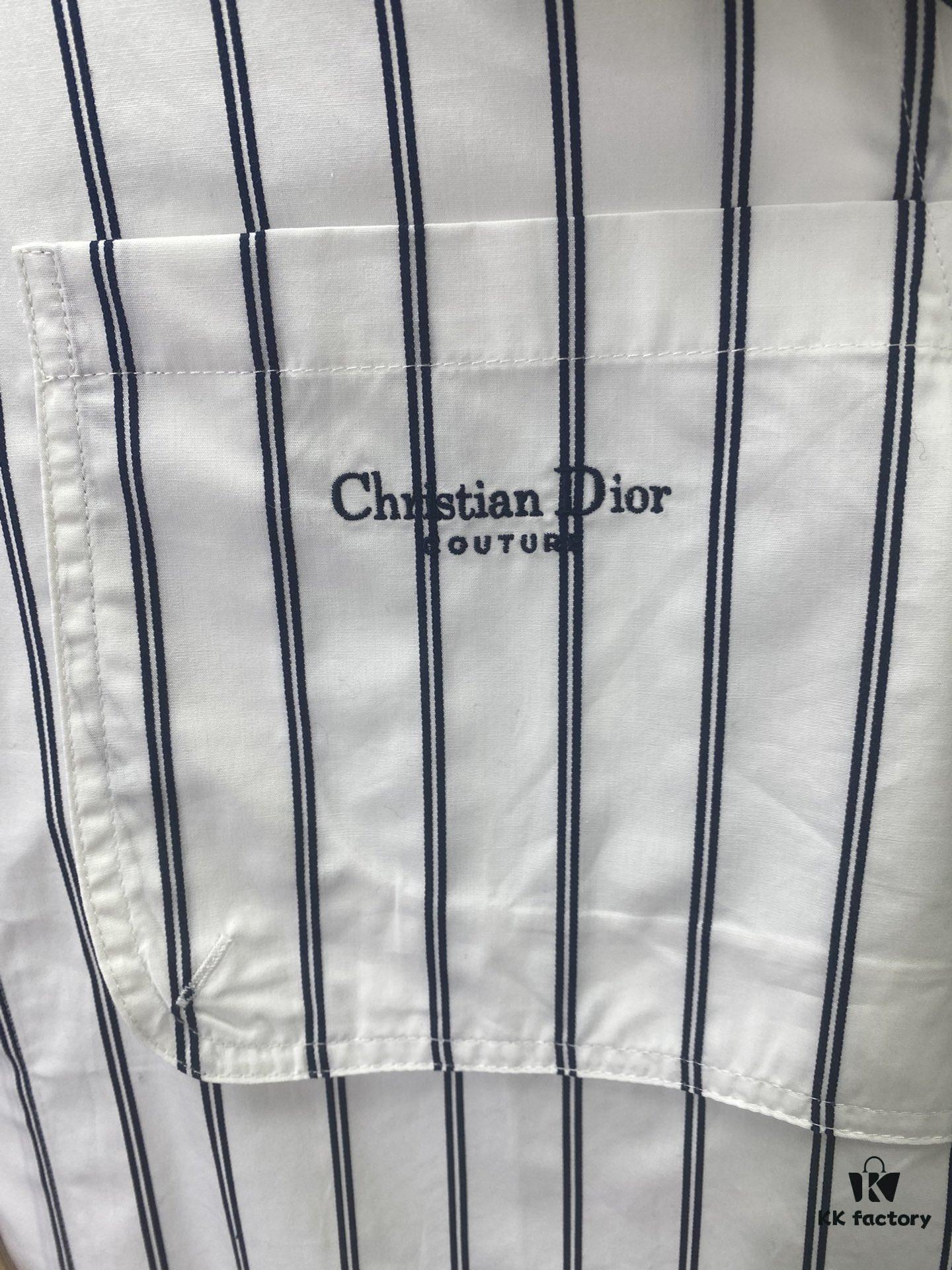 Dior 24SS New Arrival Shirt Featured in Dior's Winter 2024 Men's Collection Show, Fashionably Tailored to Highlight Workwear Aesthetics, Crafted from Blue Striped Cotton Fabric with a Christian Dior Couture Embroidered Chest Pocket, Oversized Fit for a Casual Style