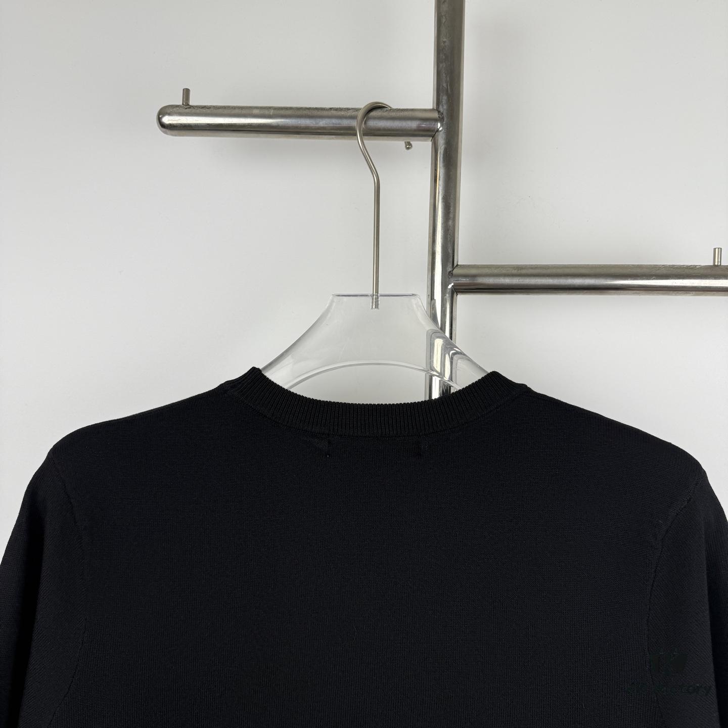 New Dior 24SS Unisex Knitwear with Butterfly Jacquard, Slim Ribbed Fit, Polo Collar Design