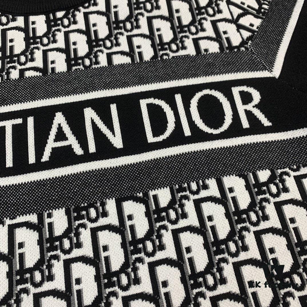 New Dior Knit Pullover Sweater with DIOR Logo Stripe Print in Contrasting Colors, Minimalist Runway Design Featuring Wool Blend and Elegant Black-and-White Aesthetic