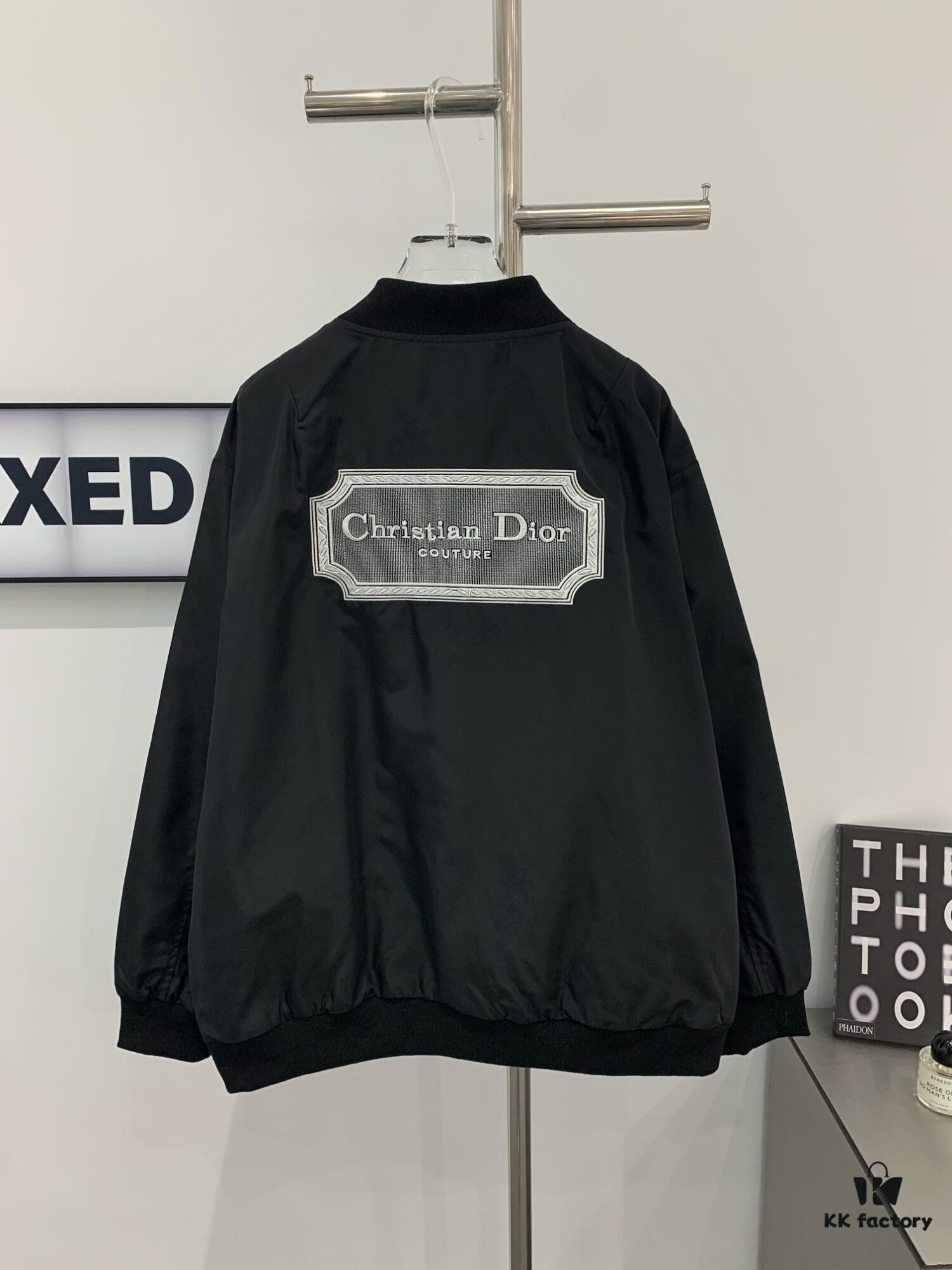 New Dior CD2024SS Embroidered Back Pilot Jacket in Black - Unisex Flat Embroidery Craftsmanship