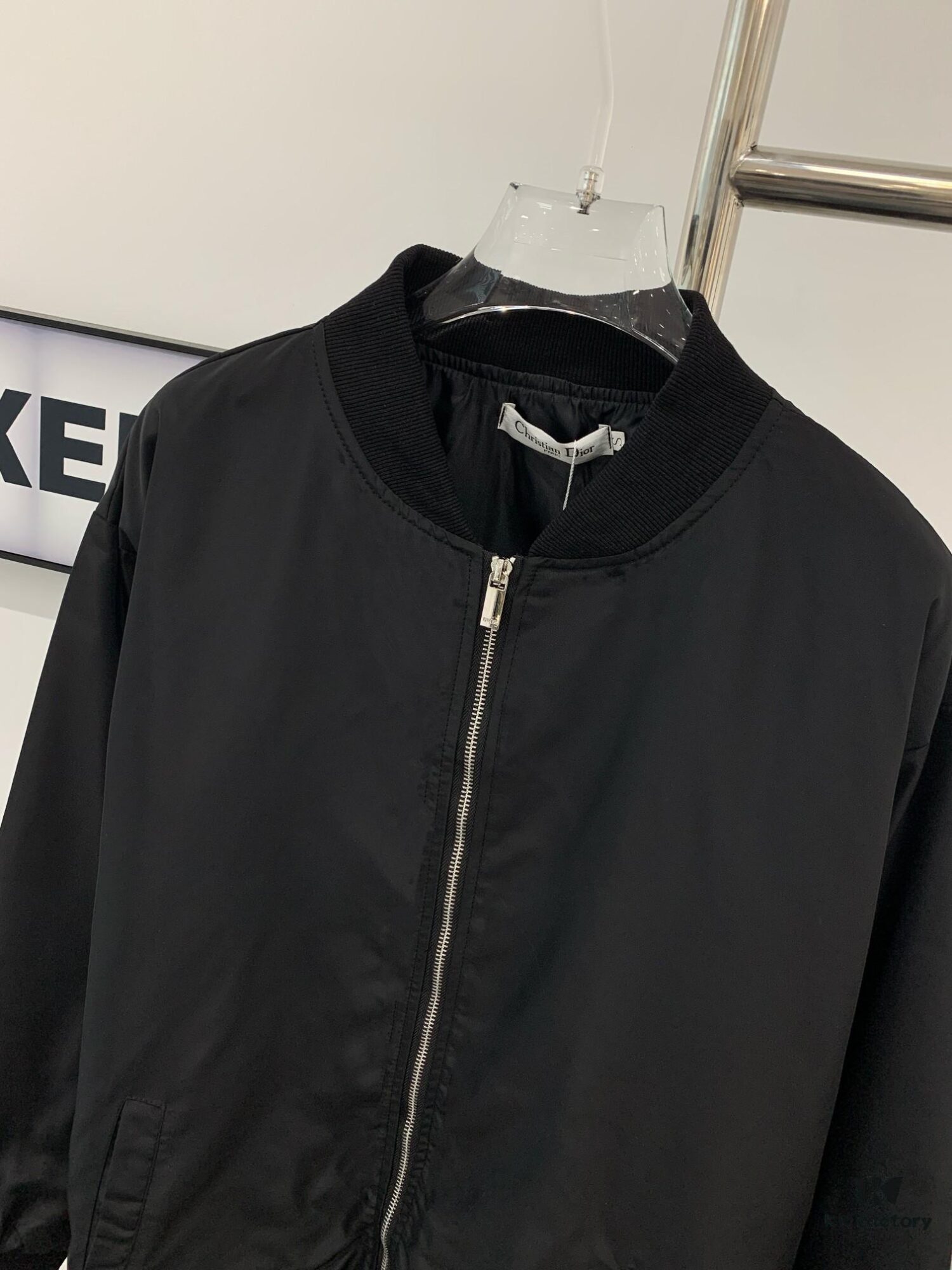 New Dior CD2024SS Embroidered Back Pilot Jacket in Black - Unisex Flat Embroidery Craftsmanship