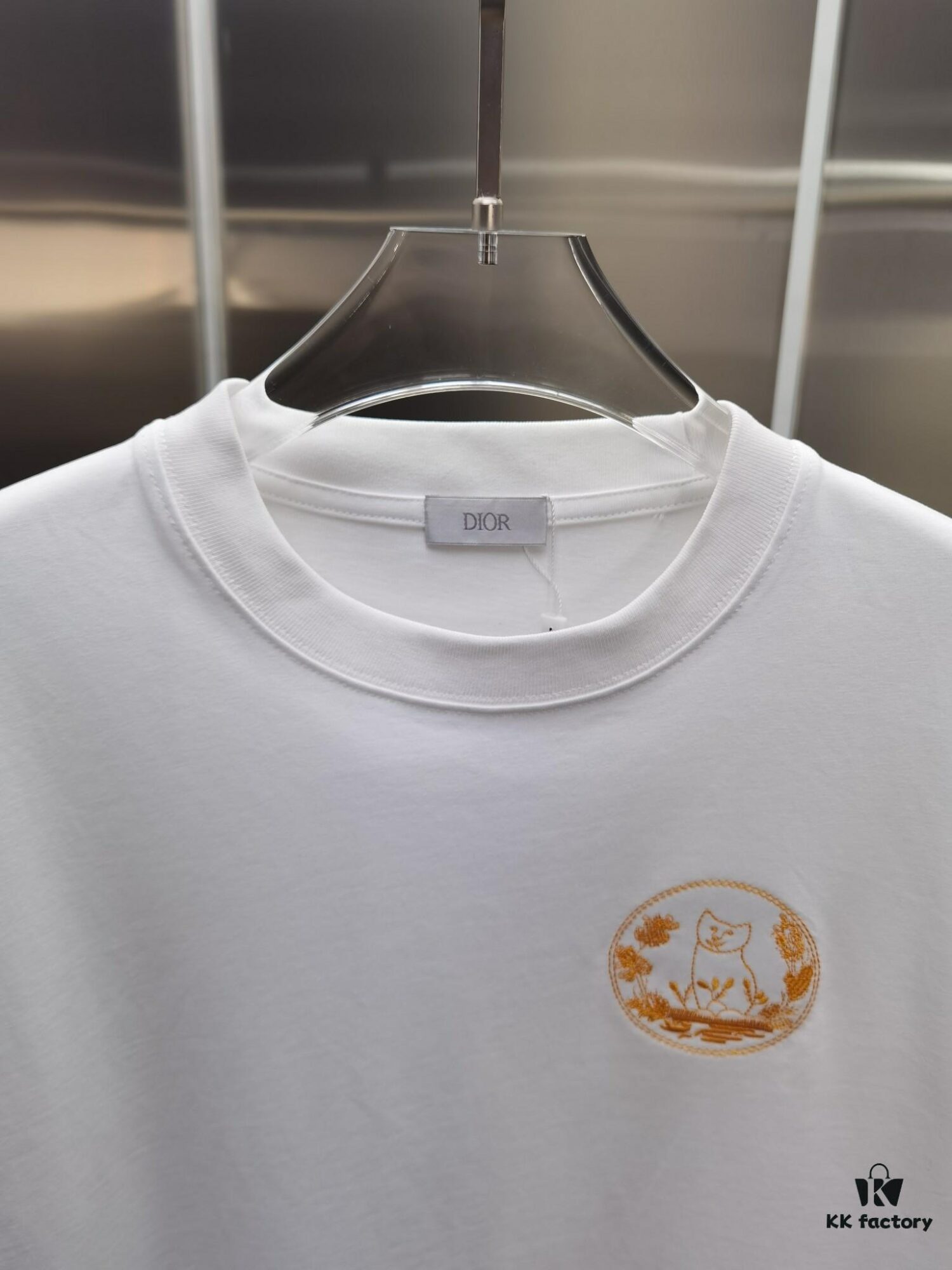 Dior D'Or (Top-tier Embroidered Version, Different from Standard Stock) Short Sleeve T-Shirt