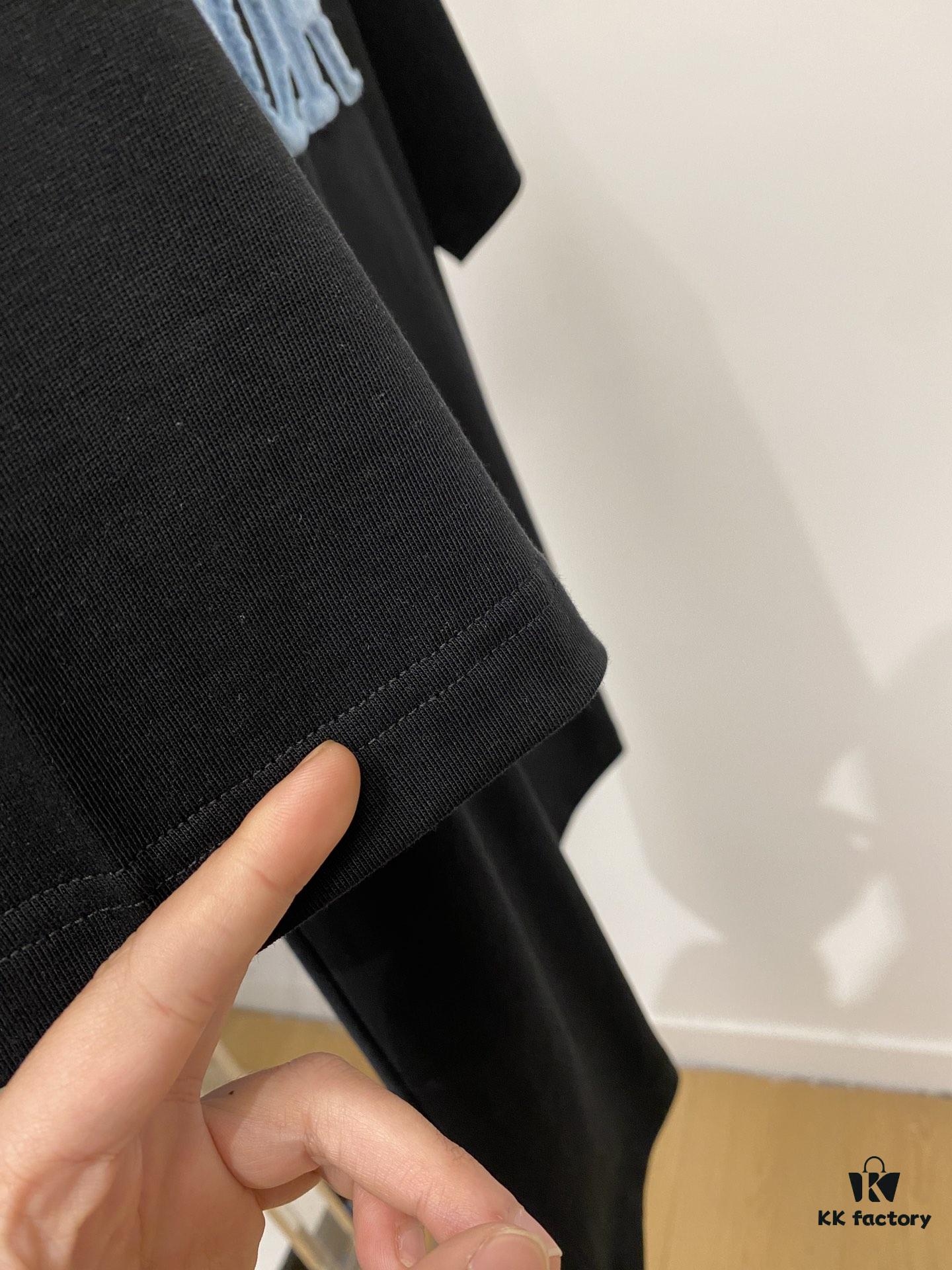 Dior 2025 Latest Short Sleeve T-Shirt, Stylish and Fashionable with Exquisite Embroidered Logo on Chest, Simple and Versatile Design