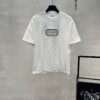 DIOR 25SS New Arrival Round Neck T-Shirt! Must-Have for Fashion Enthusiasts! Classic Embroidered Logo Design, Timeless Color Combinations, Stylish and Trendy. Youthful and Energetic Overall Look! Crafted from 280g High-Quality Cotton for Exceptional Comfort and Soft, Luxurious Texture.