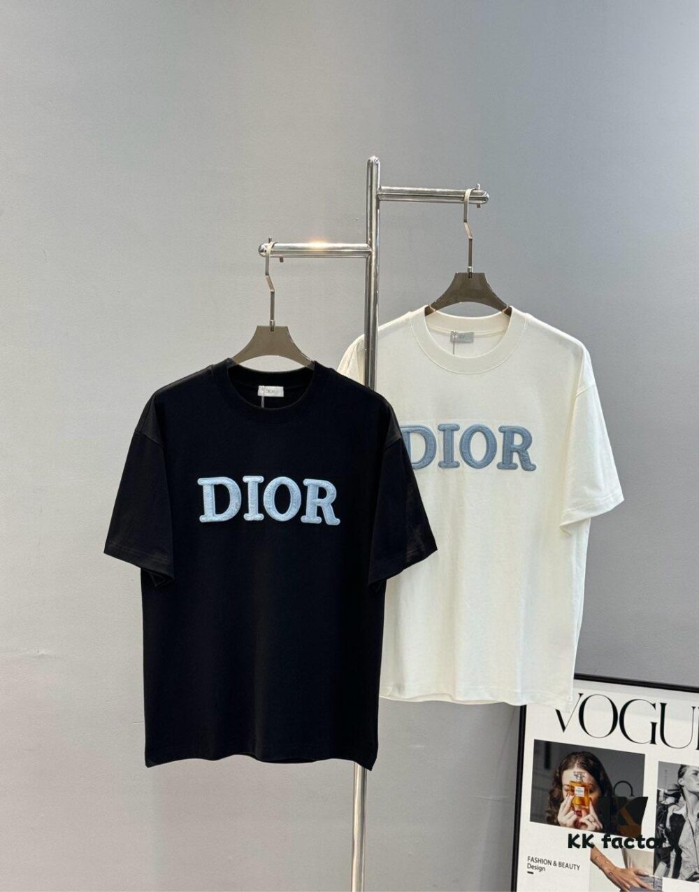 Dior 25s Streetwear T-Shirt, Unisex Design, Minimalist Style with 3D Embroidered Logo, Premium 260g Cotton Fabric, Black and White Options