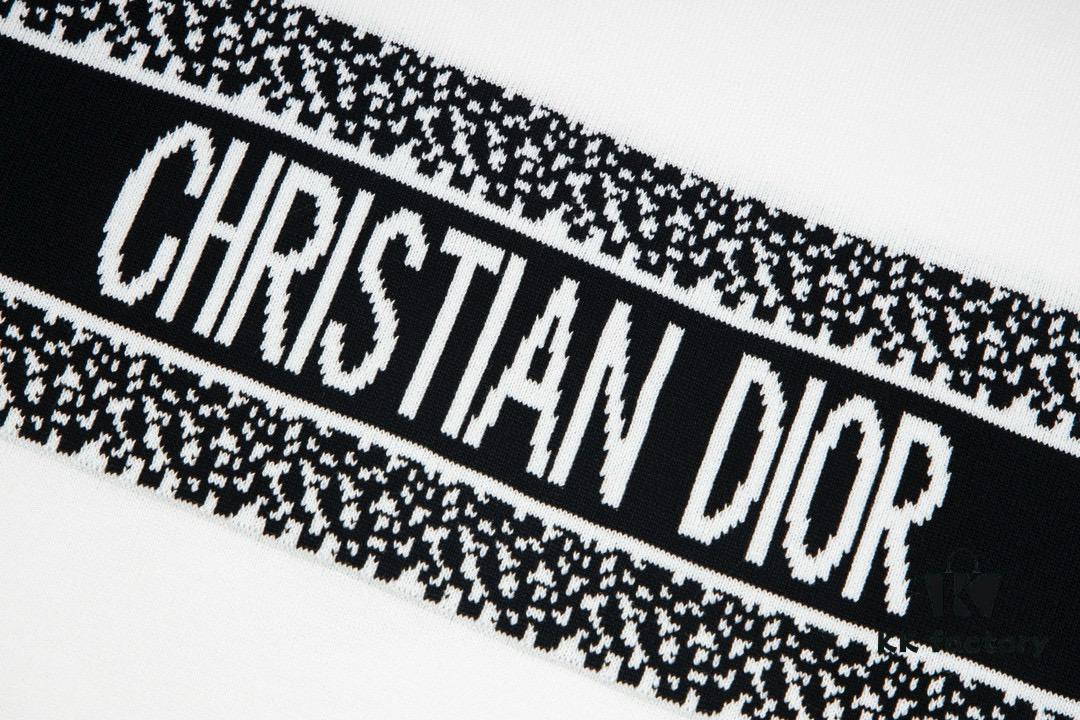 New Dior DIOR Jacquard Knit Short-Sleeve Slim-Fit Elastic T-Shirt, Unisex Design, Classic Collection, Smooth and Breathable Fabric, High-Quality Craftsmanship