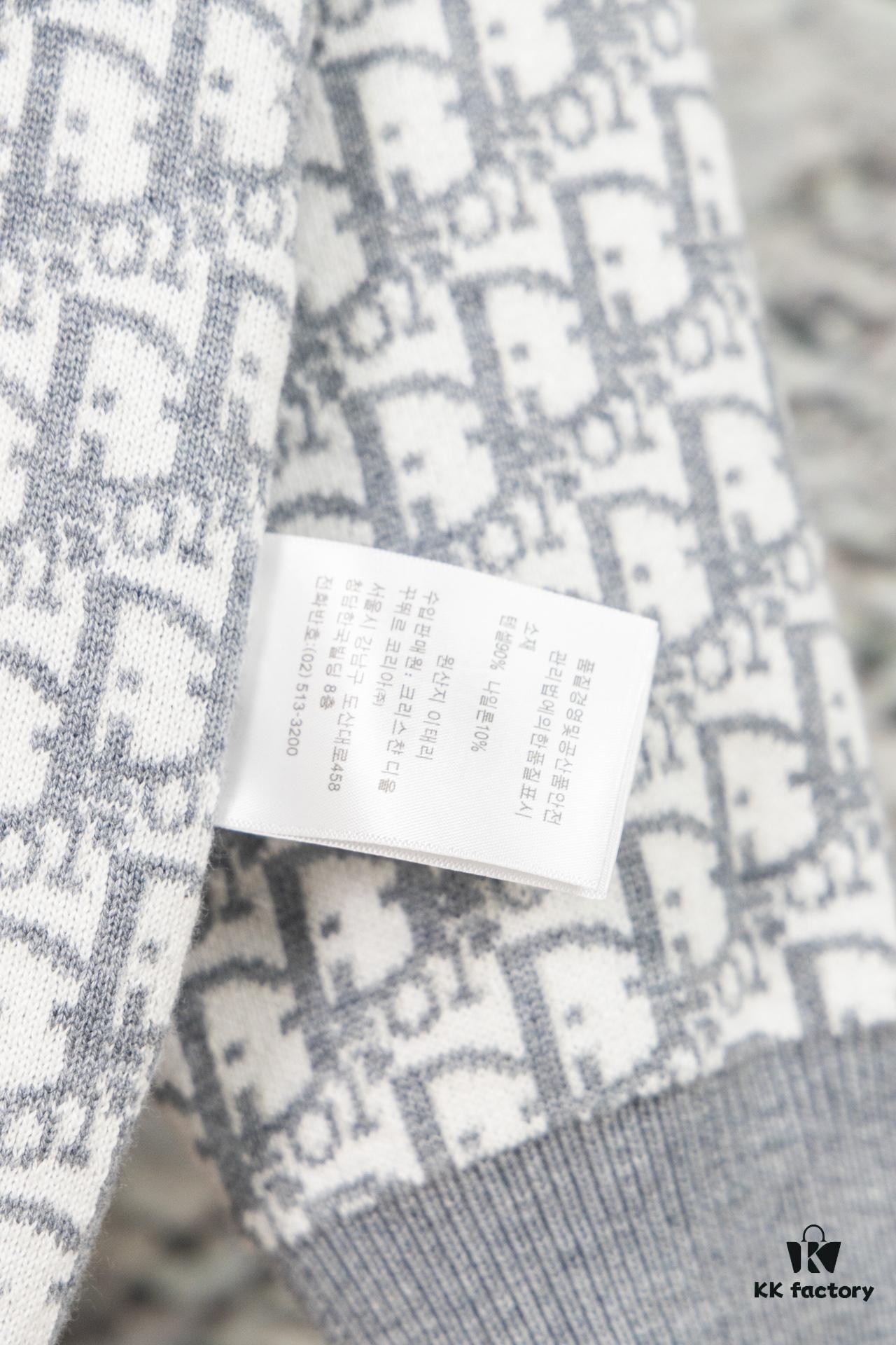 DIOR Knit Coat with Double-Faced Cashmere and Logo Pattern