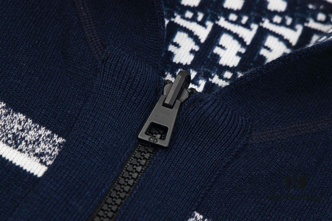 DIOR Knit Coat with Reversible Cashmere and Logo Pattern