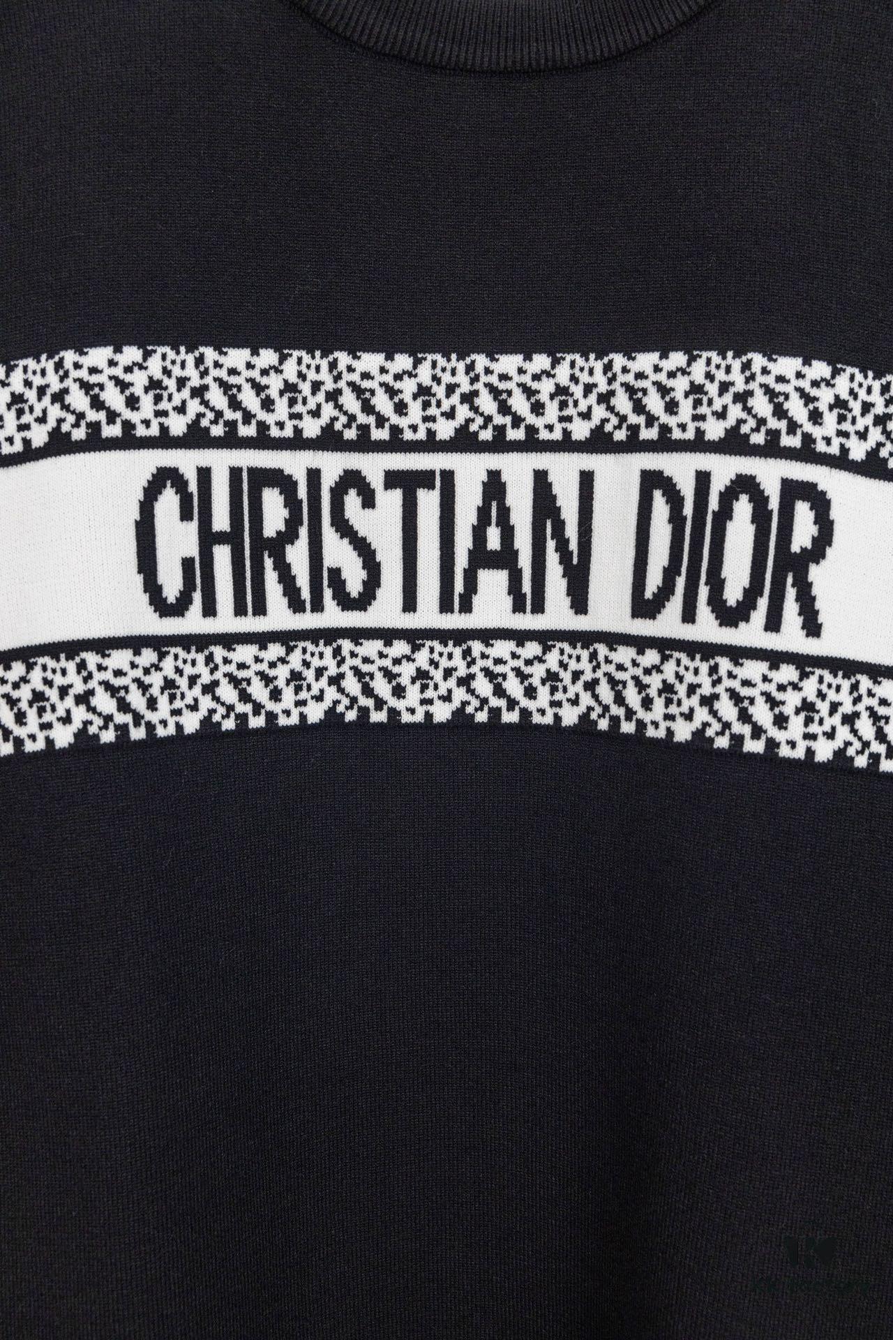 Dior DIOR New 2024 Jacquard Knit Long Sleeve Sweater Unisex, Classic Elastic Slim-Fit Short Sleeve T-Shirt, Exquisitely Crafted, Smooth and Breathable Fabric, High-End Soft Touch, Lightweight and Comfortable