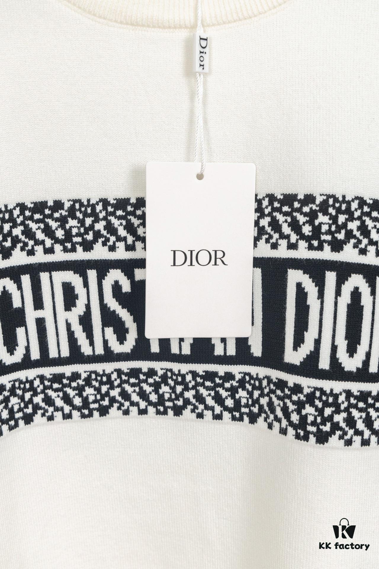 Dior 2024 New Arrival Jacquard Knit Long Sleeve Sweater Unisex, Classic Elastic Slim-Fit T-Shirt Short Sleeve, Exquisitely Crafted, Smooth and Breathable Fabric, High-Quality Fine-Knit Stretch Material, Lightweight and Comfortable