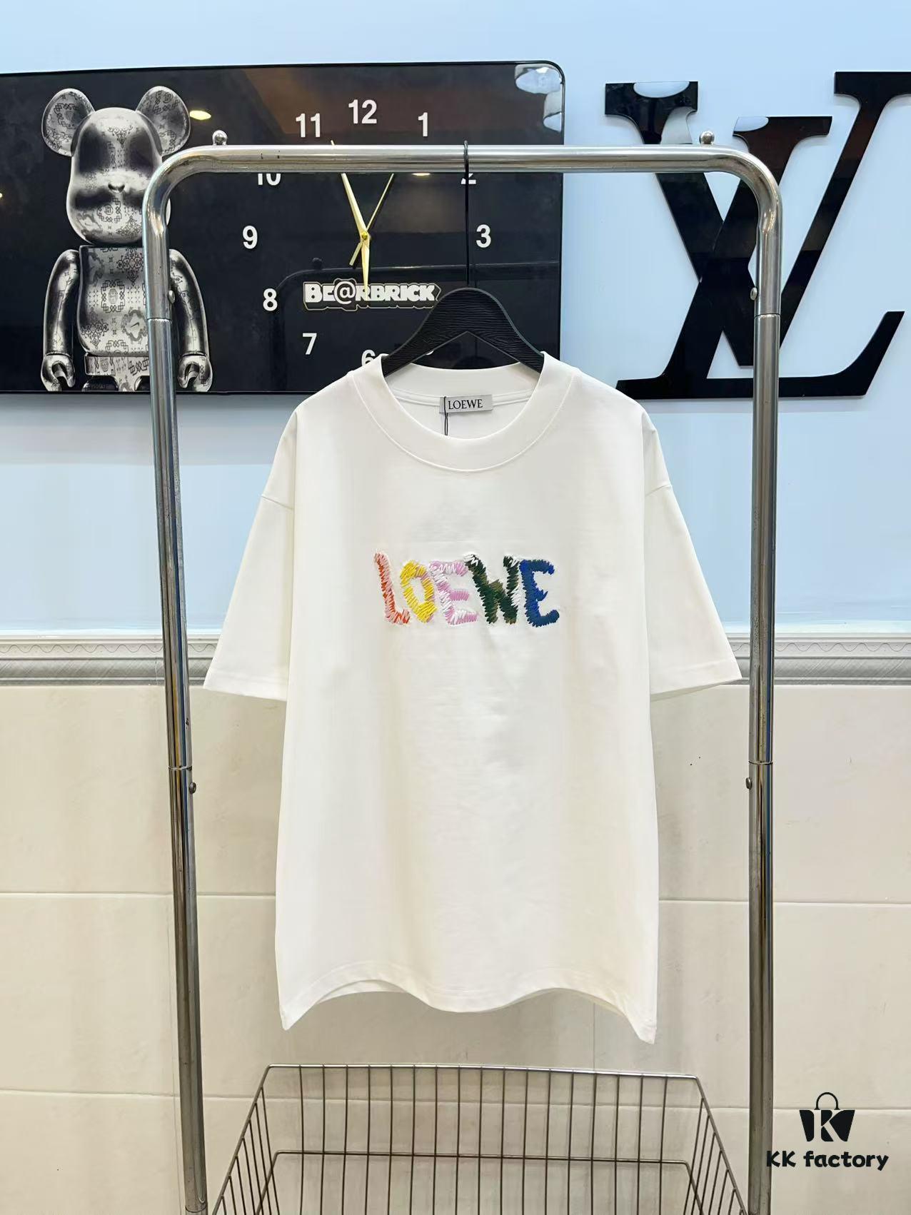 LOEWE New Arrival Towel Embroidery T-Shirt, High-Quality 280g Double-Yarn Cotton Fabric, Soft and Comfortable Wear, Heavyweight Smooth Cotton Washed Feel, Premium Front Letter Towel Embroidery with Special Craftsmanship, Custom Dyeing, Full Branding, Not Ordinary Market Version