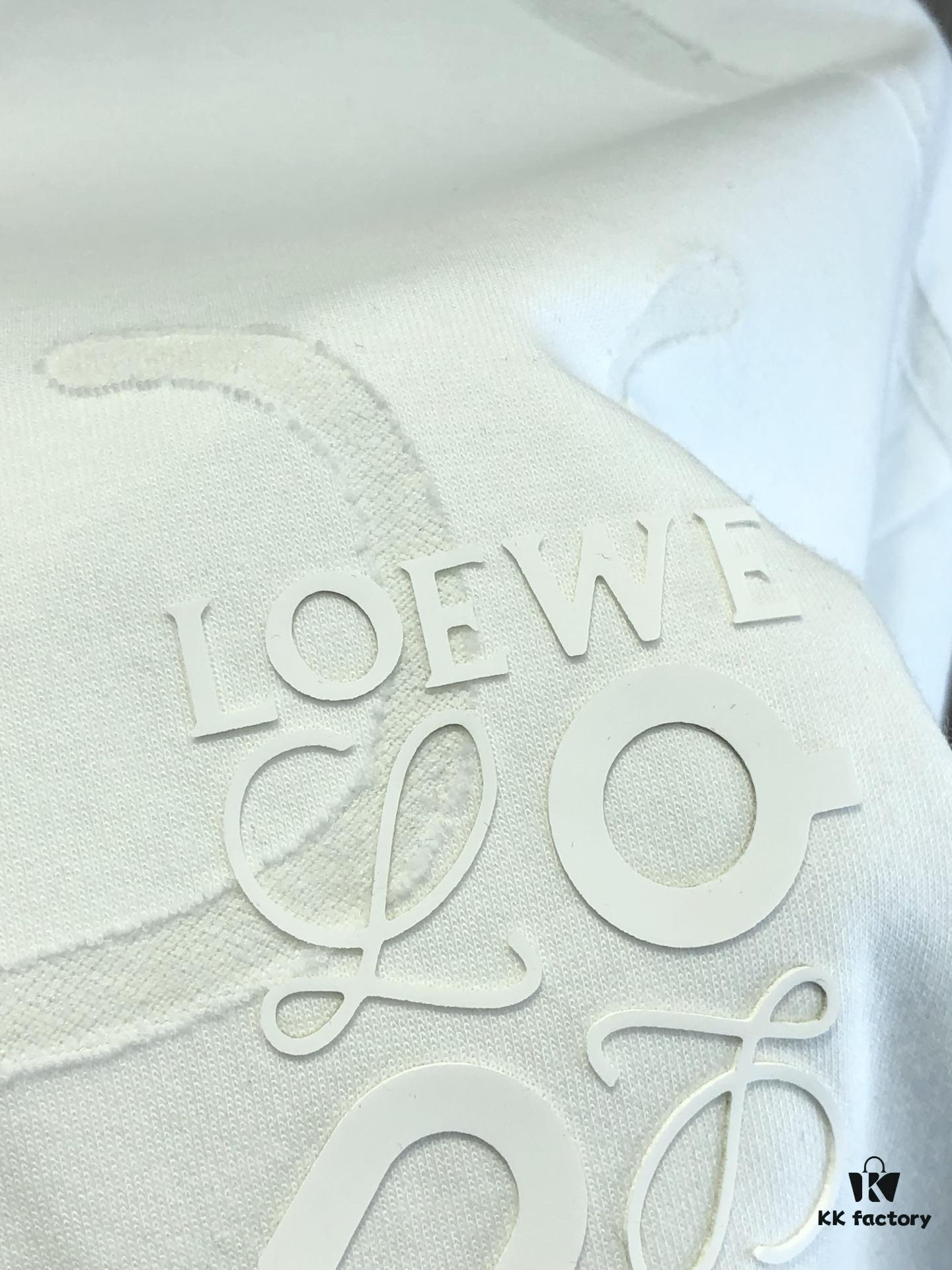 LOEW Loewe 2025 Spring/Summer New Arrival Round Neck Short Sleeve T-Shirt with Laser Etching and Engraved Pattern, Made from 320g Double-Yarn Combed Cotton Fabric, Slightly Relaxed Fit, Soft and Substantial Fabric Texture, Unisex Design