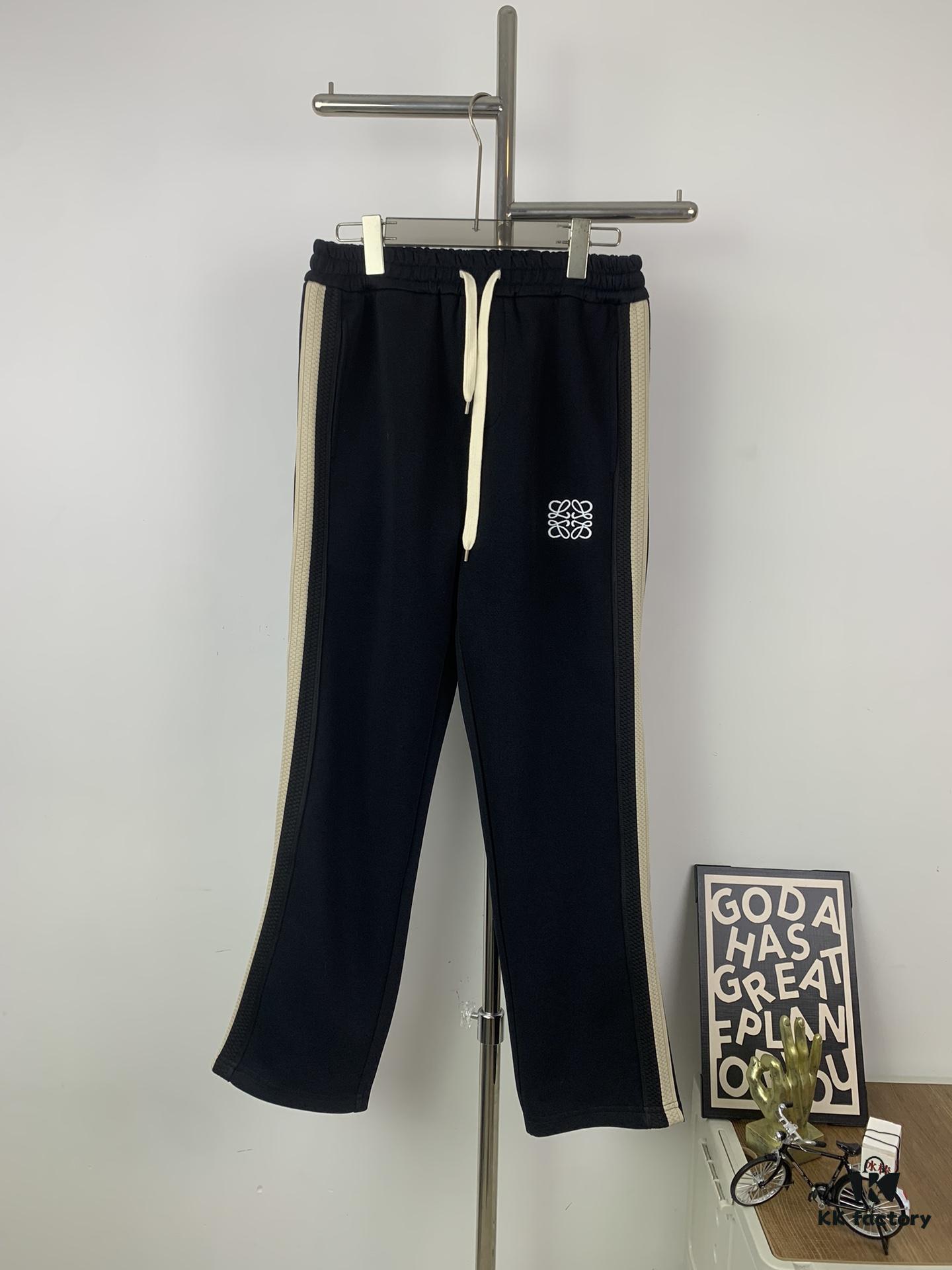 New Arrival Loewe Logo Tape Straight-Fit Sweatpants, Synchronized with LOEWE Official Website ZP New Collection