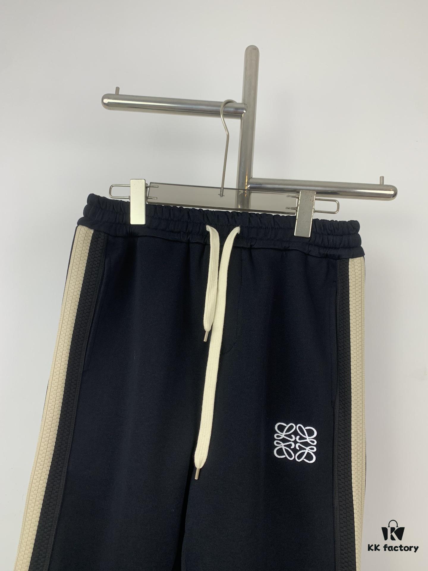 New Arrival Loewe Logo Tape Straight-Fit Sweatpants, Synchronized with LOEWE Official Website ZP New Collection