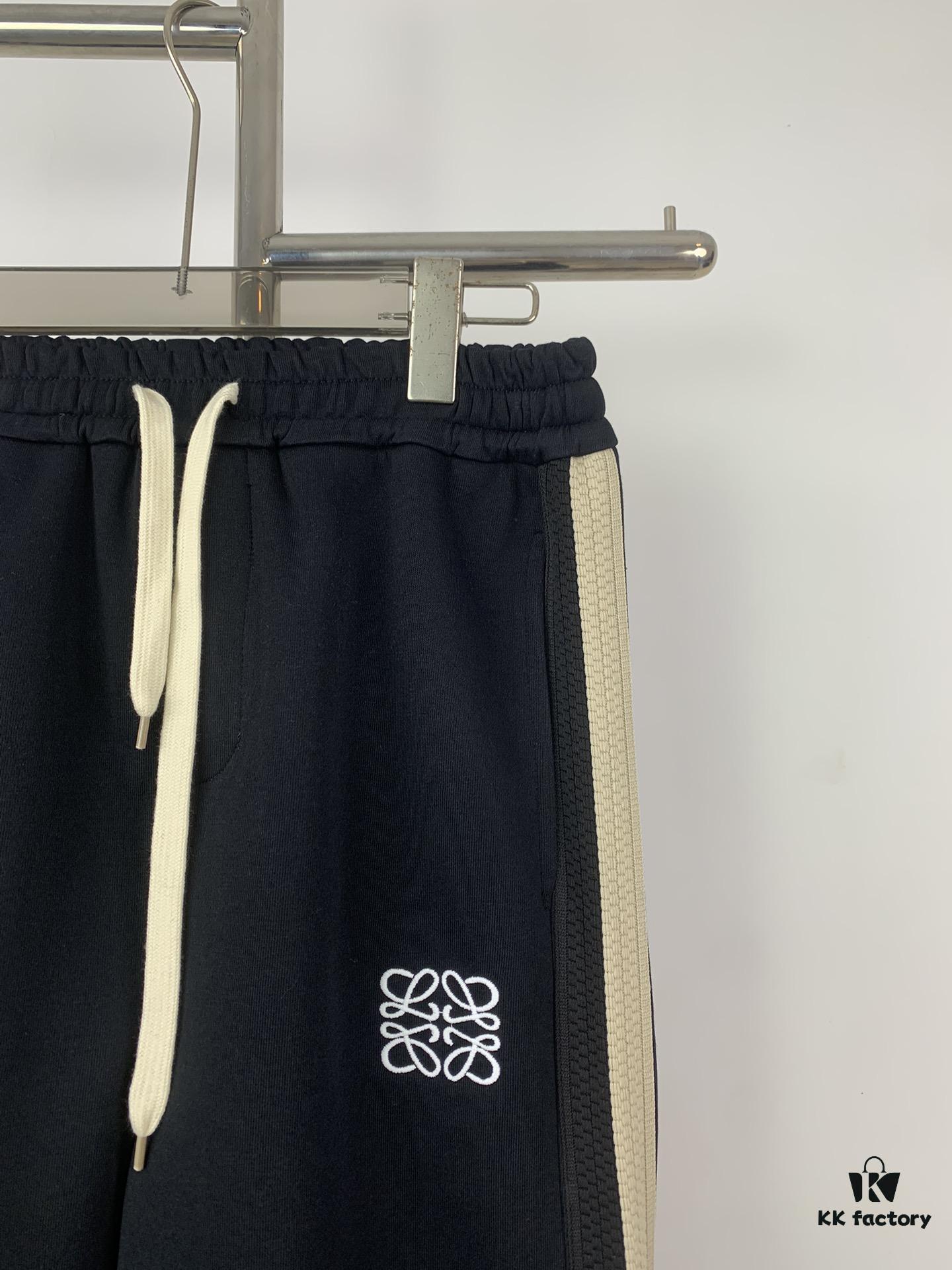New Arrival Loewe Logo Tape Straight-Fit Sweatpants, Synchronized with LOEWE Official Website ZP New Collection