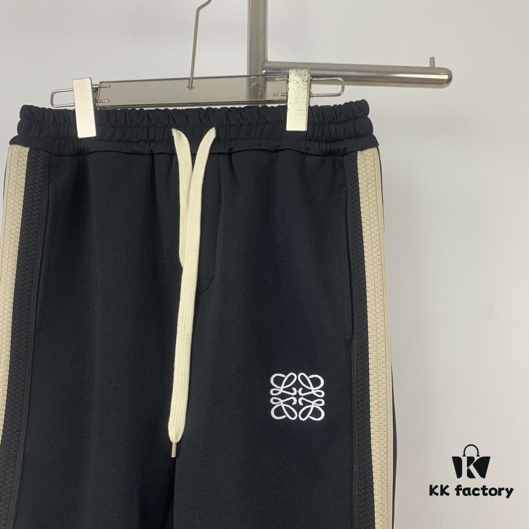 New Arrival Loewe Logo Tape Straight-Fit Sweatpants, Synchronized with LOEWE Official Website ZP New Collection