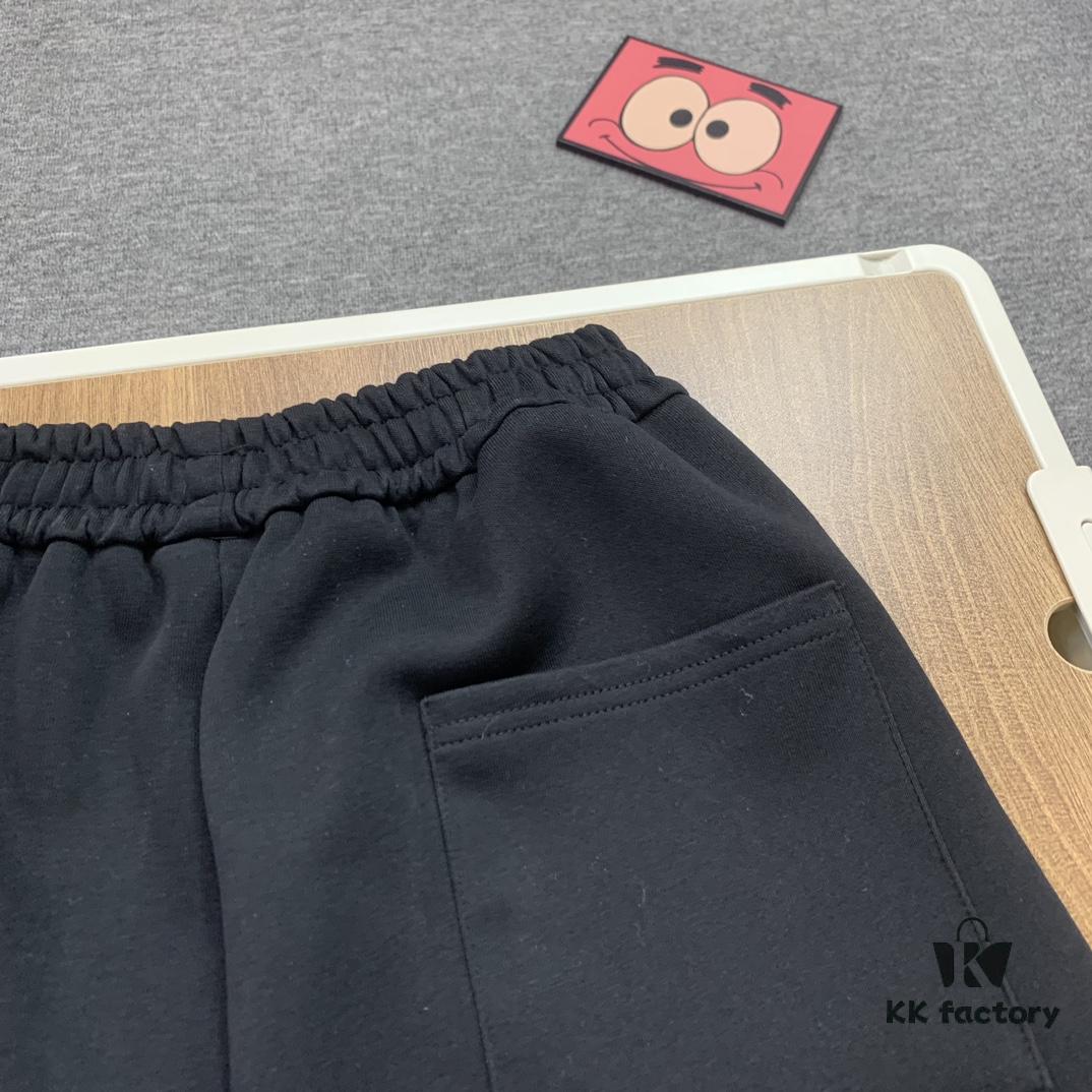 New Arrival Loewe Logo Tape Straight-Fit Sweatpants, Synchronized with LOEWE Official Website ZP New Collection