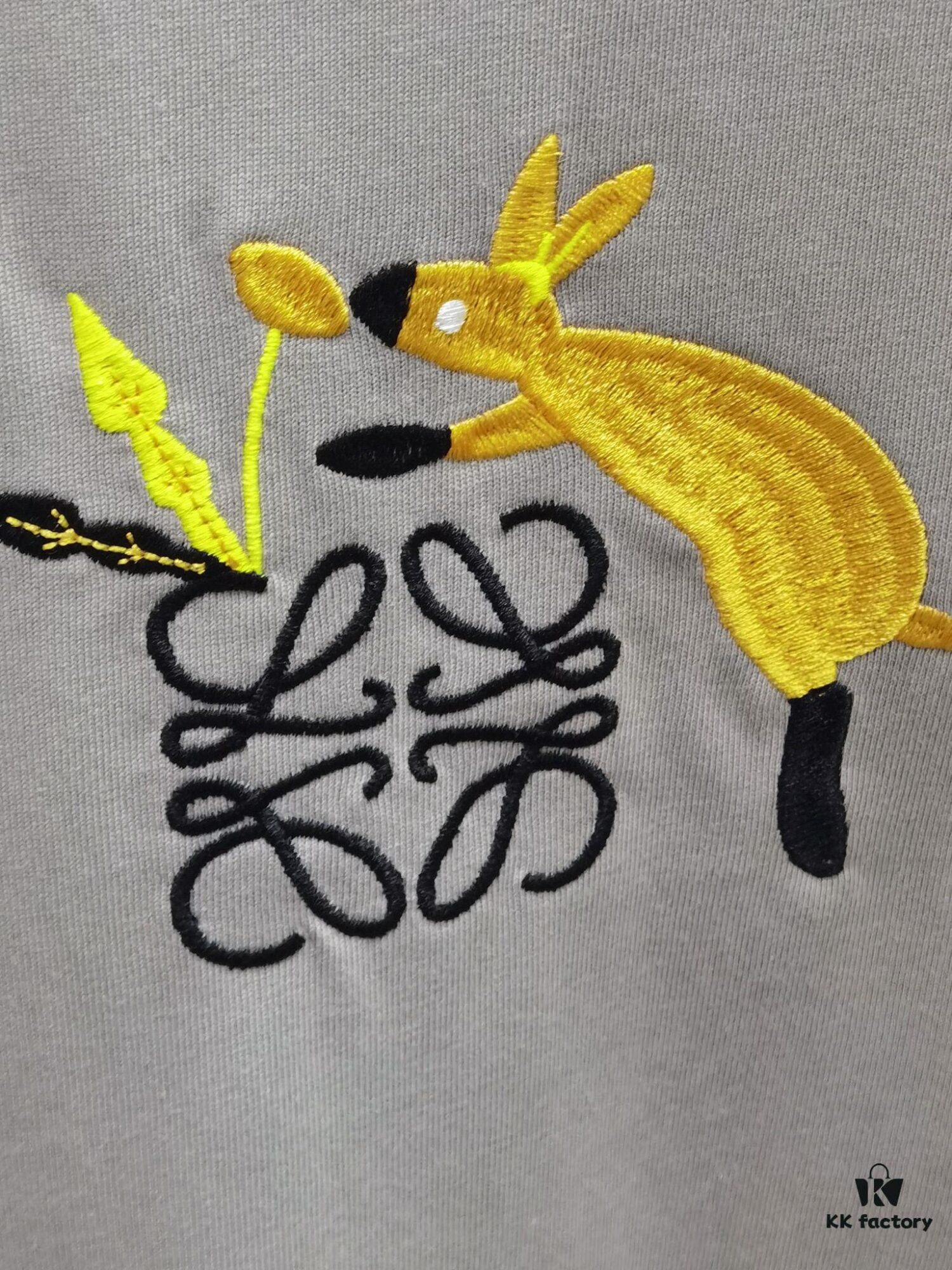 Loewe Embroidered Short Sleeve T-Shirt (Premium Version, Different from Standard Stock)