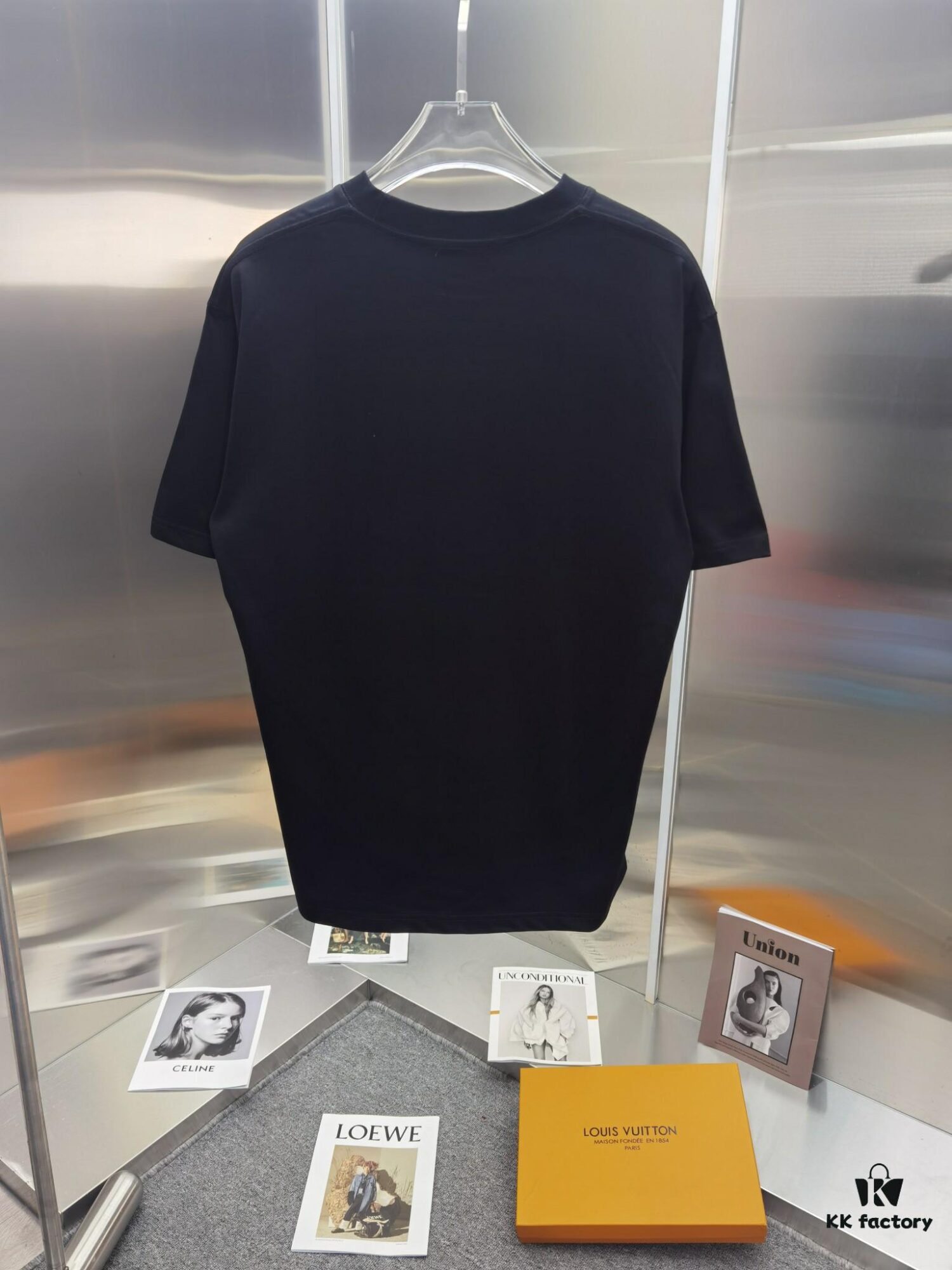 Loewe-Inspired Embroidered Short Sleeve T-Shirt (Premium Embroidery Version, Distinct from Standard Market Offerings)