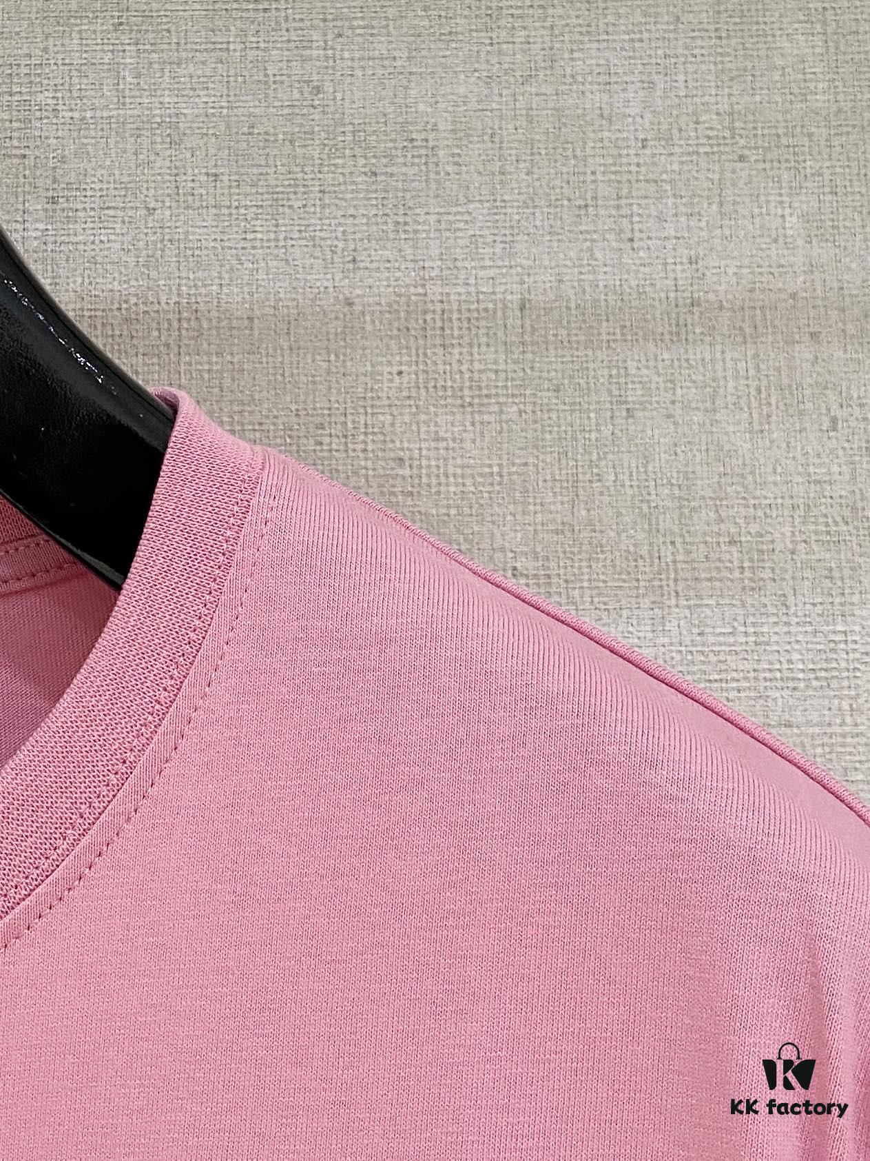 Loewe 2025 Newest Short-Sleeve T-Shirt, Stylish and Minimalist Design with Embroidered Logo on Chest, Premium Cotton Fabric, Comfortable and Trendy Cut