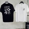 LOEWE 25SS New Arrival Designer T-Shirt! Recommended Collaborative Edition! 260g Pure Cotton Fabric, Extremely Comfortable to Wear, 3D Embroidery on Chest Area, Brand Letters Clearly Highlighting the Theme, Offering Exceptional Texture, Visual Appeal, and Tactile Experience!