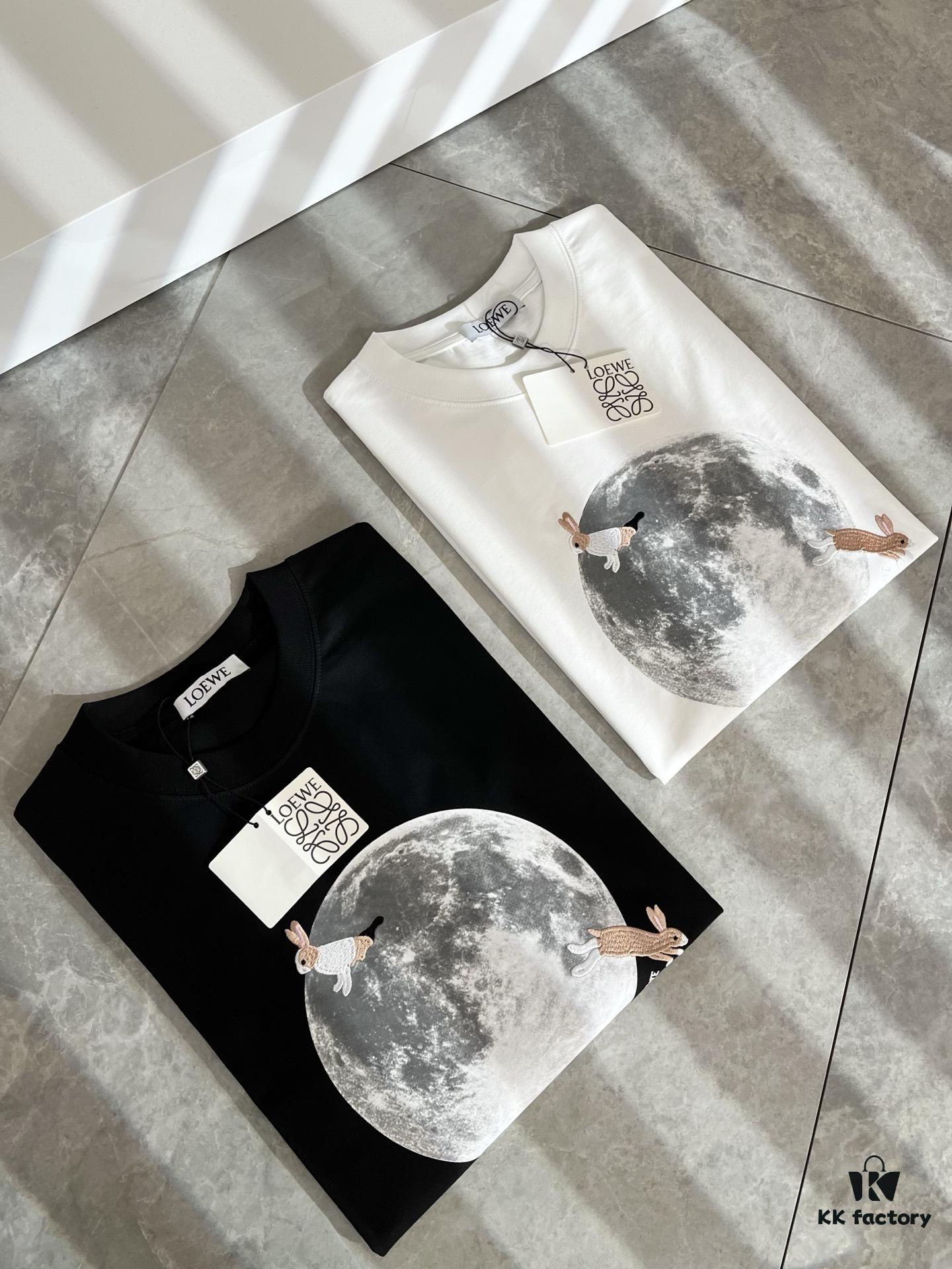 LOEWE 2025 Spring/Summer New Unisex Short-Sleeve T-Shirt, Italian Original Order Channel, Embroidered Logo Design, Premium Cotton Tee