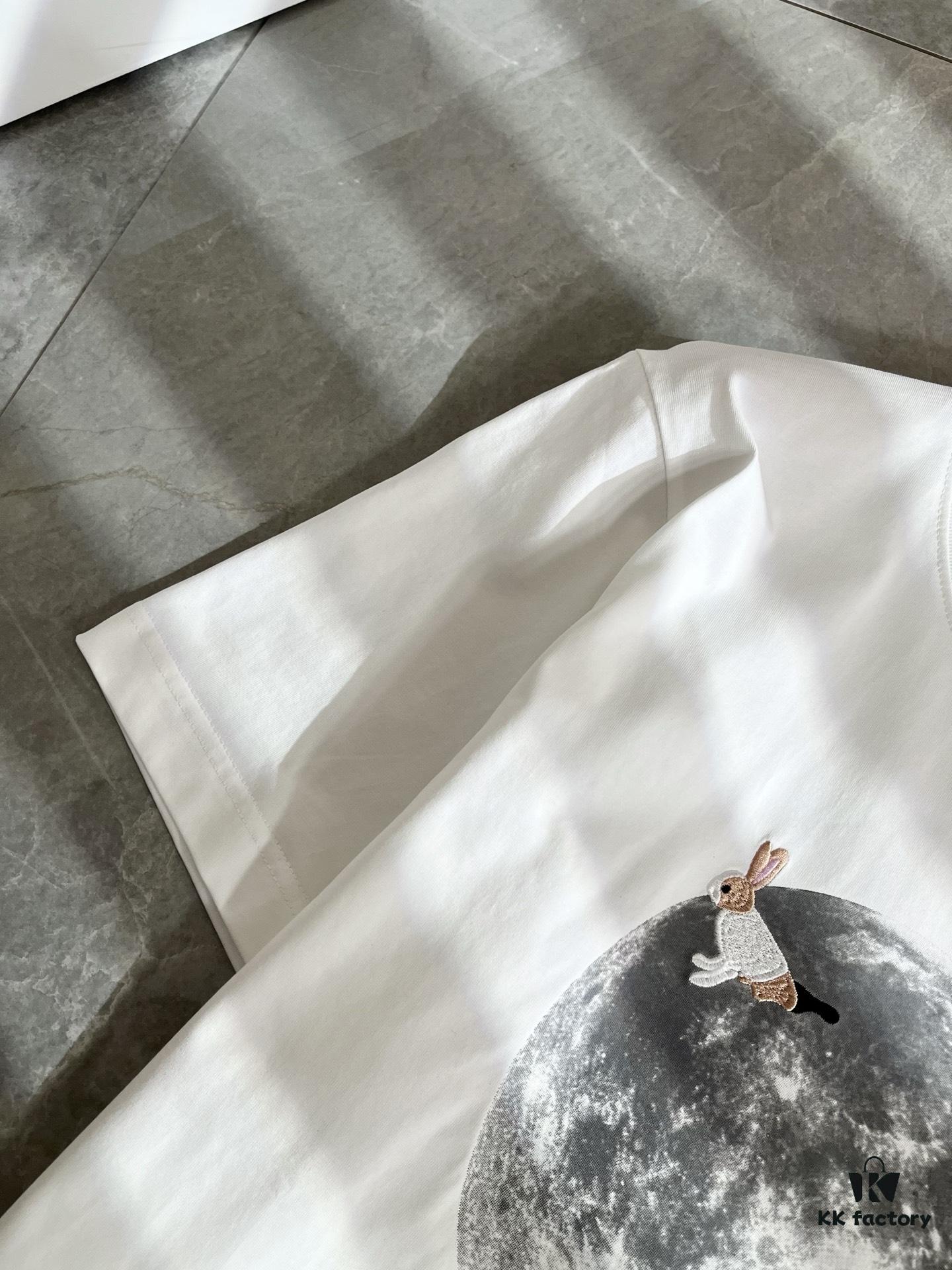 LOEWE 2025 Spring/Summer New Unisex Short-Sleeve T-Shirt, Italian Original Order Channel, Embroidered Logo Design, Premium Cotton Tee